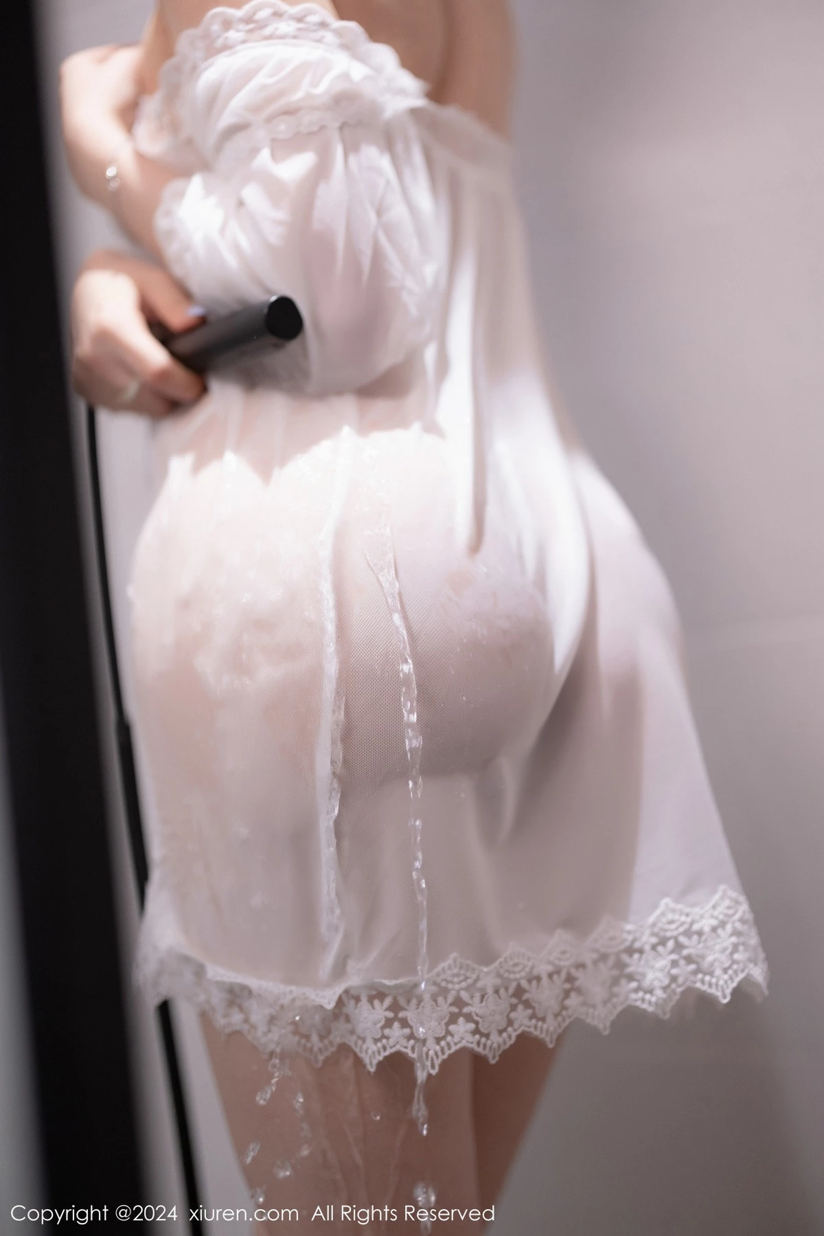 [[XiuRen秀人网]秀人网]No.8836_模特徐莉芝Booty性感粉色服饰+白色蕾丝内衣秀曼妙身姿诱惑写真87P