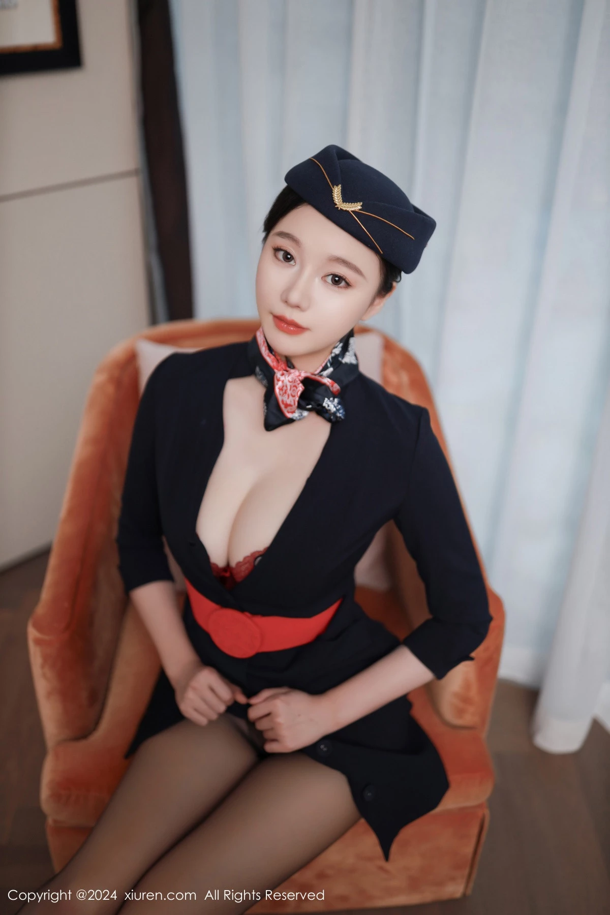[[XiuRen秀人网]秀人网]No.8942_模特安然anran性感空姐制服露红色内衣配超薄黑丝撩人诱惑写真79P