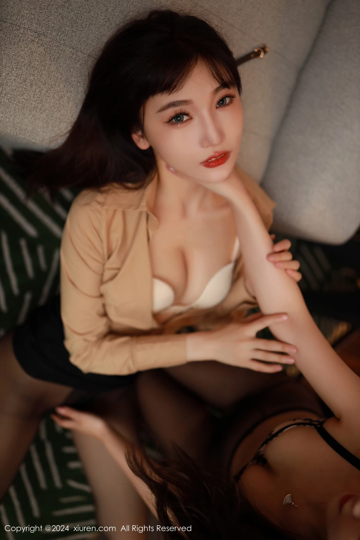 [[XiuRen秀人网]秀人网]No.9088_模特陆萱萱蒙眼主题性感OL服饰配超薄黑丝秀柔美身姿诱惑写真81P