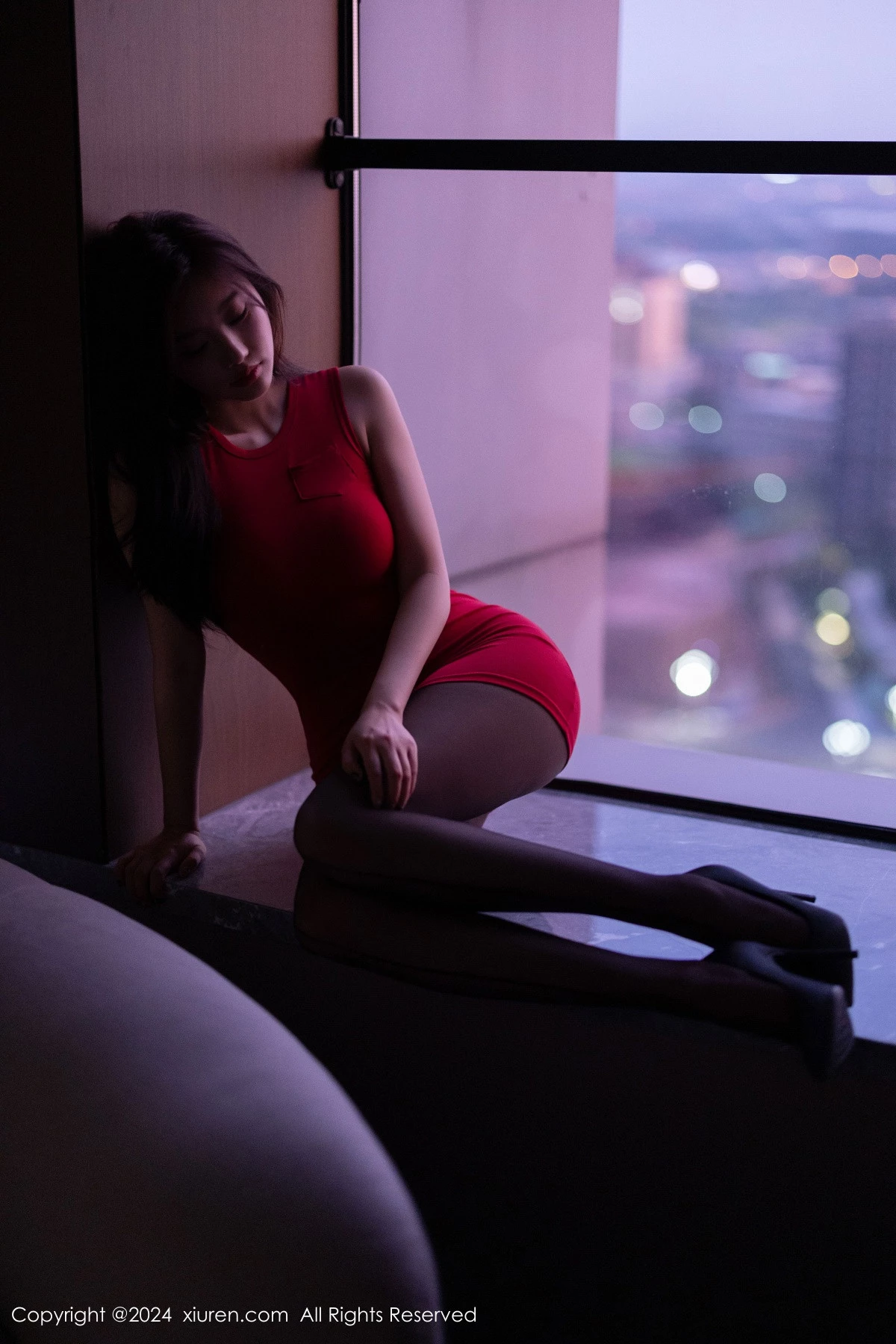 [[XiuRen秀人网]秀人网]No.9123_女神杨晨晨Yome红色连衣短裙+红色情趣服饰秀丰腴身材诱惑写真83P
