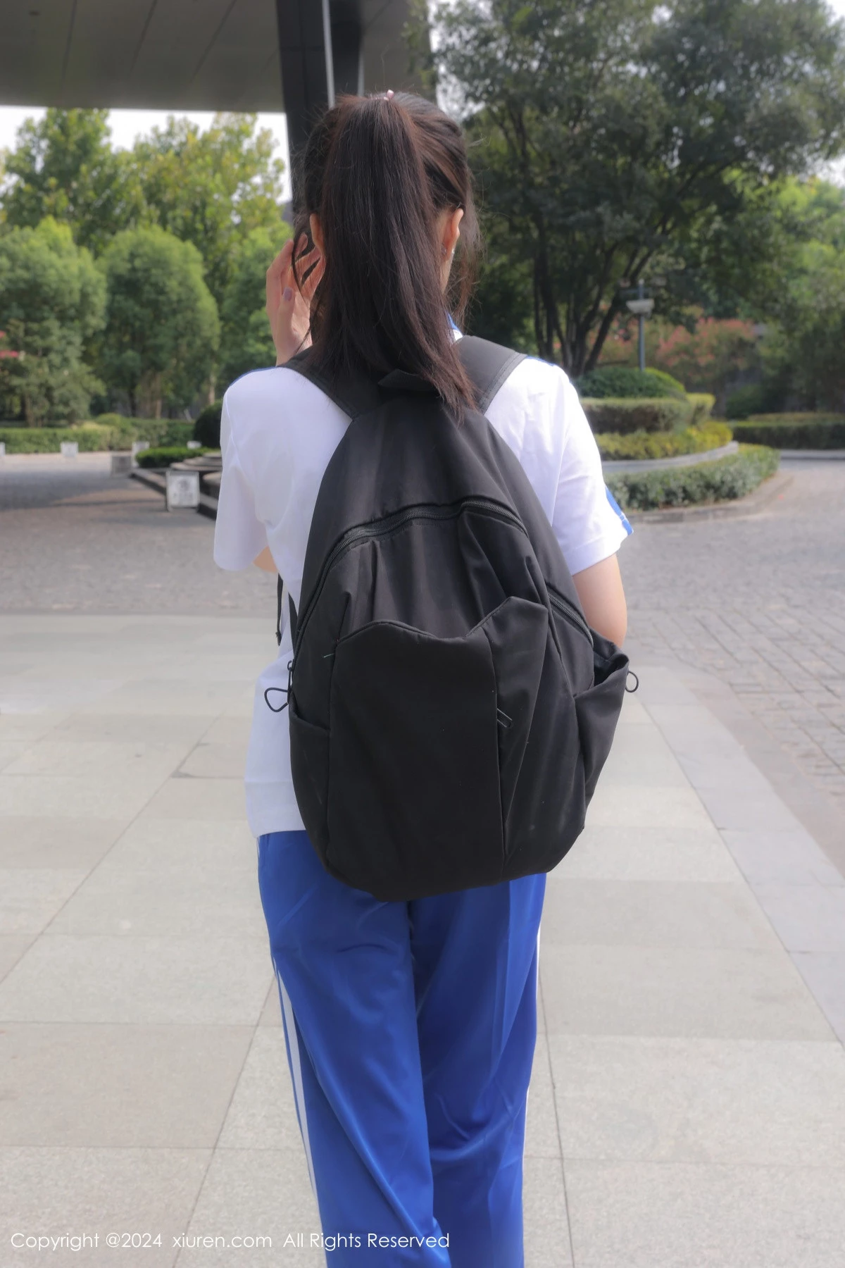 [[XiuRen秀人网]秀人网]No.9119_模特合集蛋蛋宝＆袁圆性感学妹运动制服秀完美身材诱惑写真80P