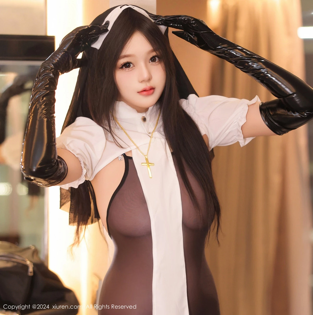 [[XiuRen秀人网]秀人网]No.9152_模特柚柚小奶瓶性感修女服饰露超薄连体黑丝秀凹凸身材诱惑写真64P