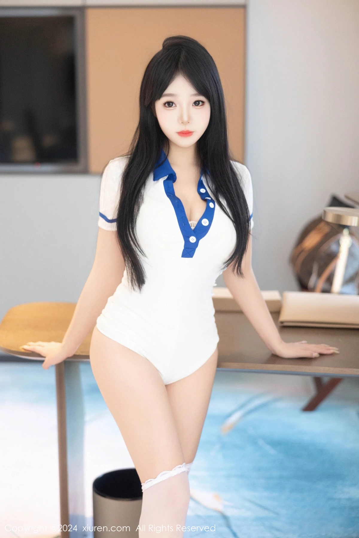 [[XiuRen秀人网]秀人网]No.9056_新人模特黎秋秋性感白色情趣学妹服配白丝袜秀丰满身材诱惑写真75P