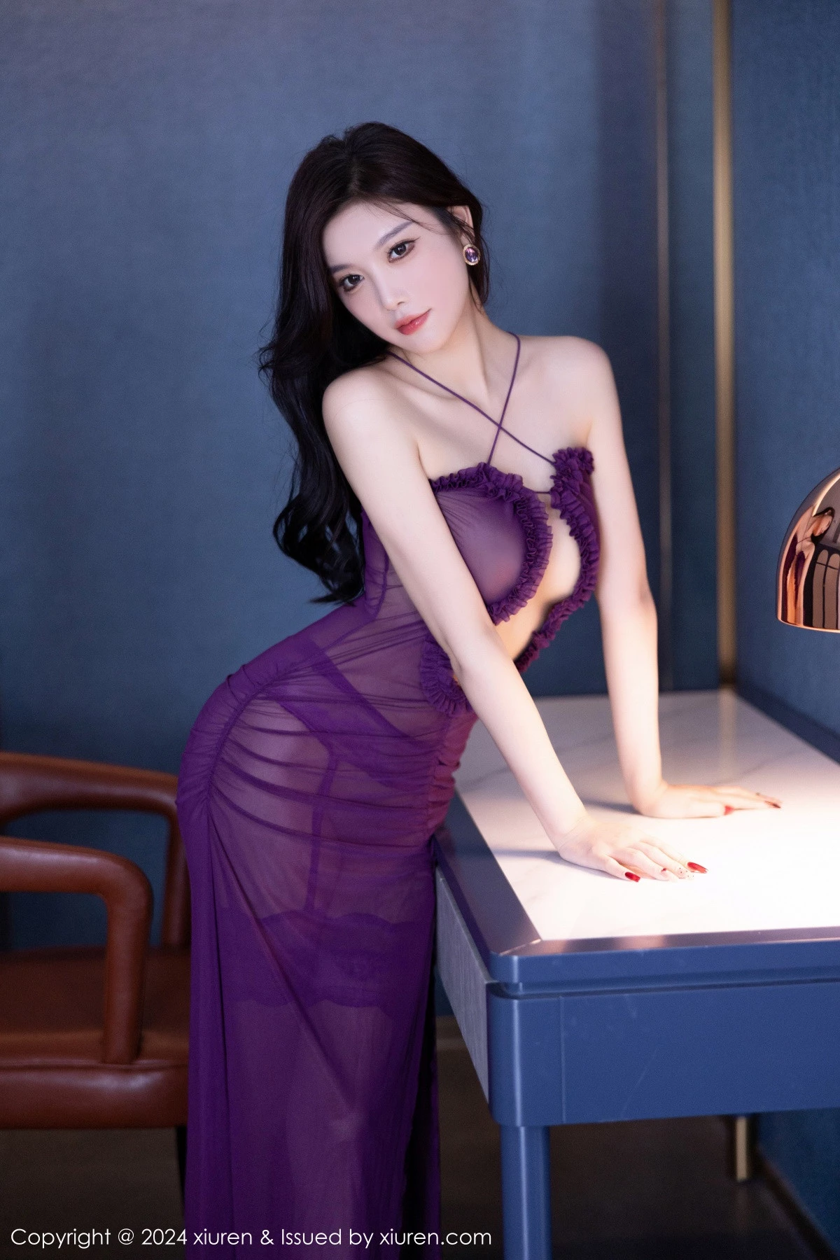 [[XiuRen秀人网]秀人网]No.9239_女神杨晨晨Yome紫色轻透情趣服饰配紫丝吊袜秀丰腴身姿诱惑写真81P