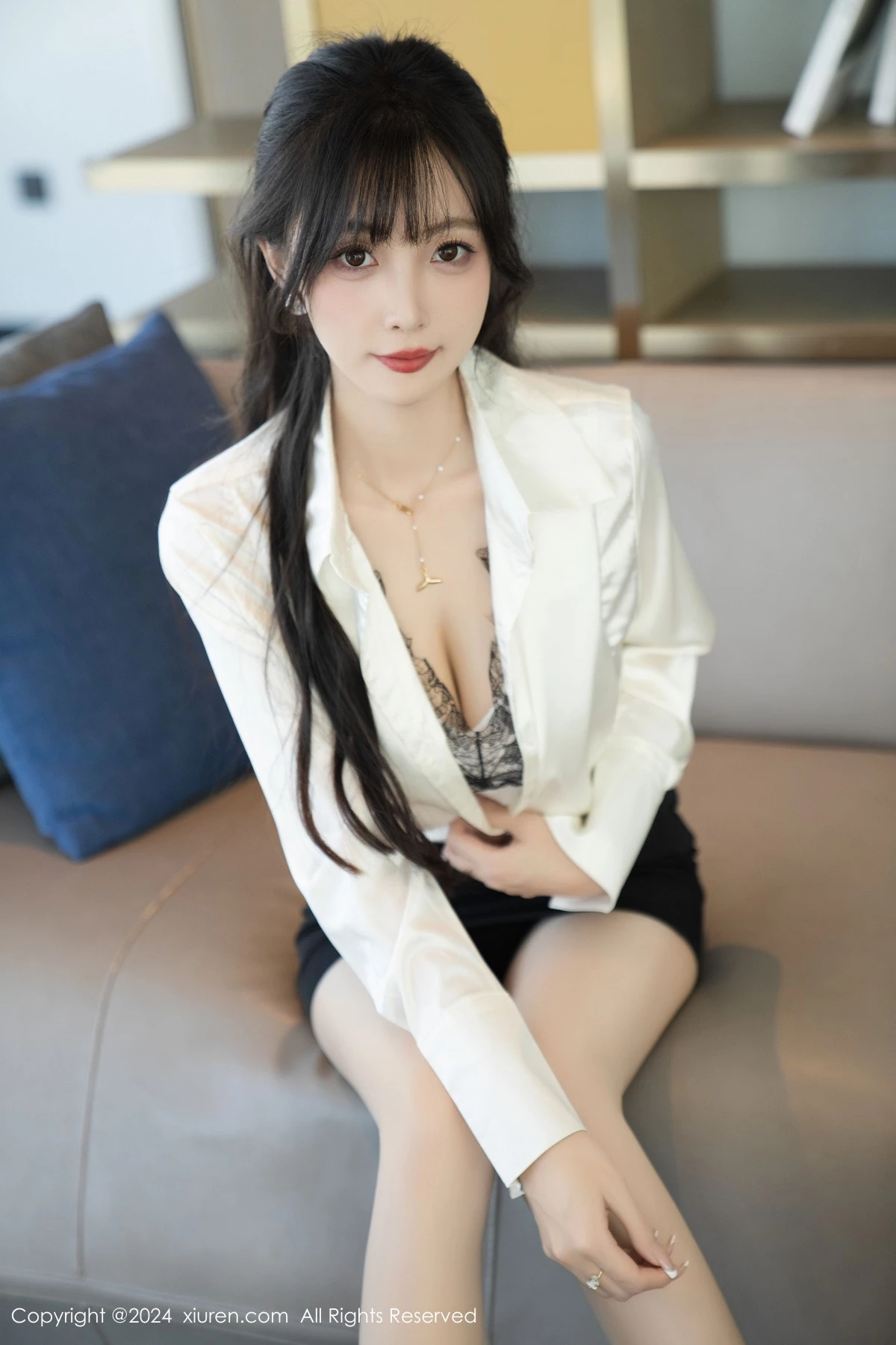 [[XiuRen秀人网]秀人网]No.9237_模特林星阑性感蓝兔子装扮配超薄黑丝秀曼妙身姿迷人诱惑写真107P