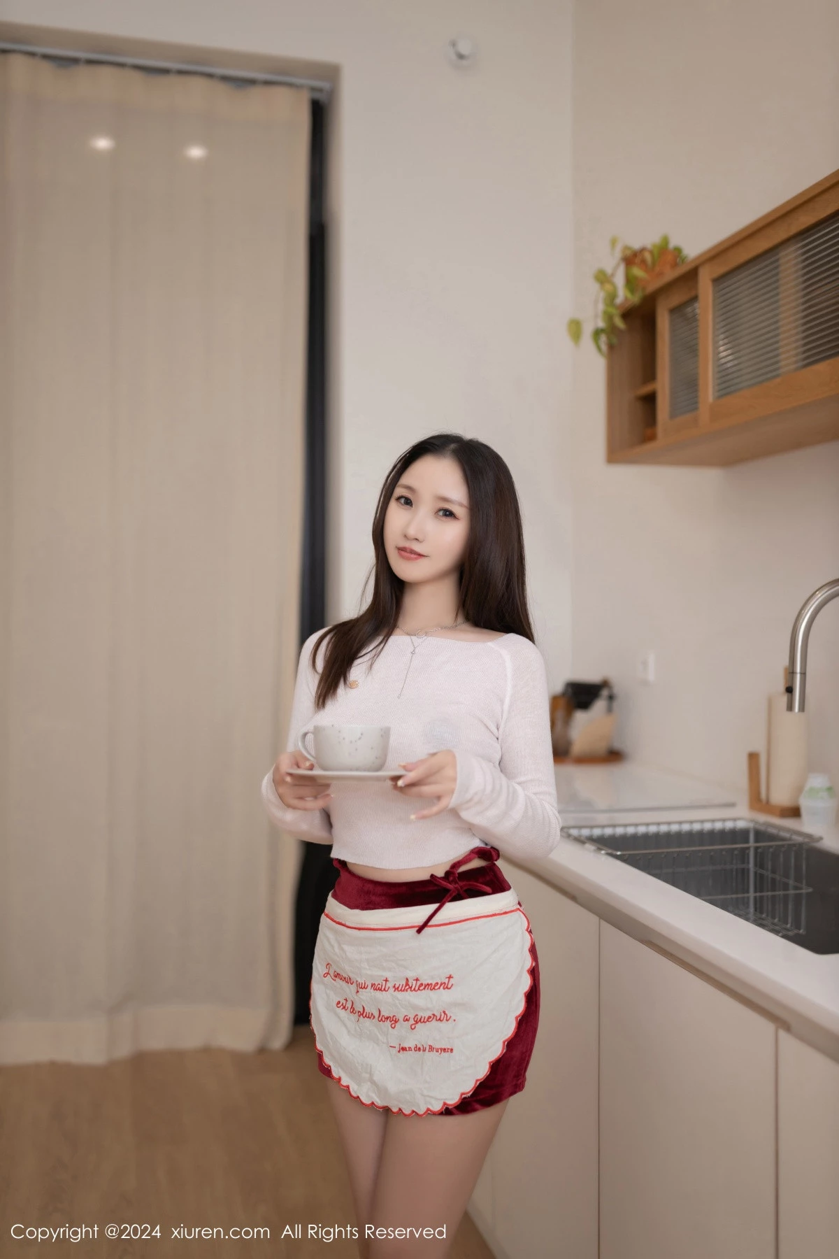 [[XiuRen秀人网]秀人网]No.9255_模特杏子Yada性感白色T恤露黑色蕾丝内衣秀曼妙身姿诱惑写真82P