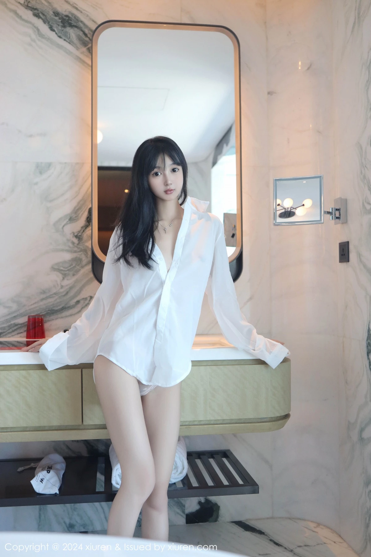 [[XiuRen秀人网]秀人网]No.9251_新人模特林好好私房浴室性感白色衬衣半脱秀曼妙身姿诱惑写真67P