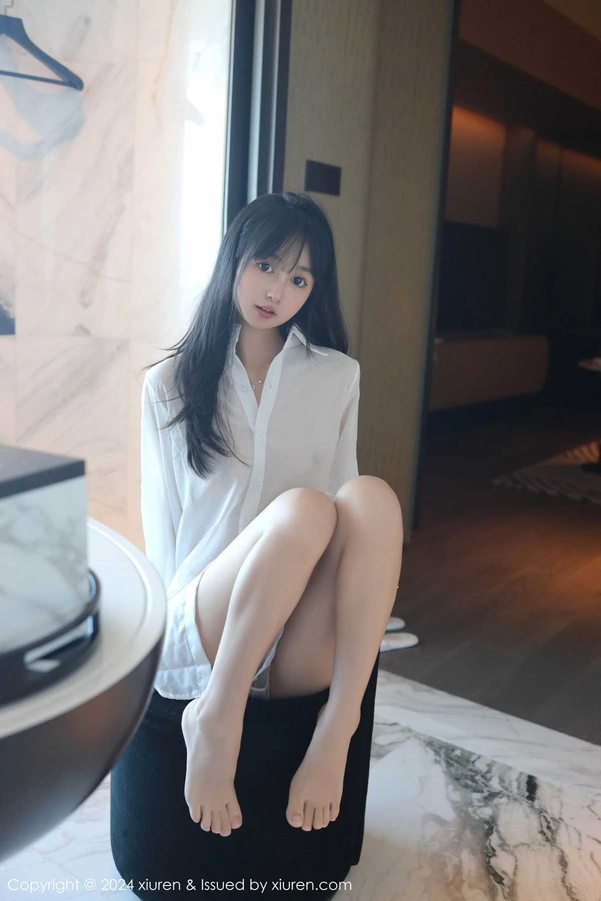 [[XiuRen秀人网]秀人网]No.9251_新人模特林好好私房浴室性感白色衬衣半脱秀曼妙身姿诱惑写真67P