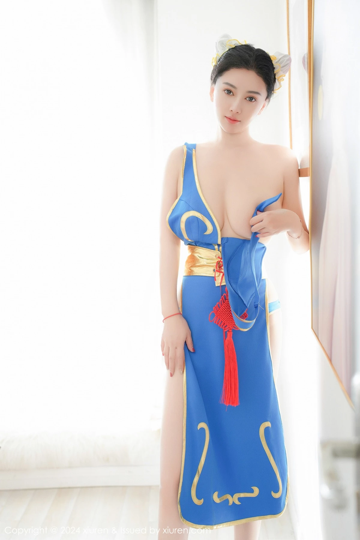 [[XiuRen秀人网]秀人网]No.9252_模特雅茹老师性感蓝色COSPLAY服饰秀白嫩柔美身姿诱惑写真61P