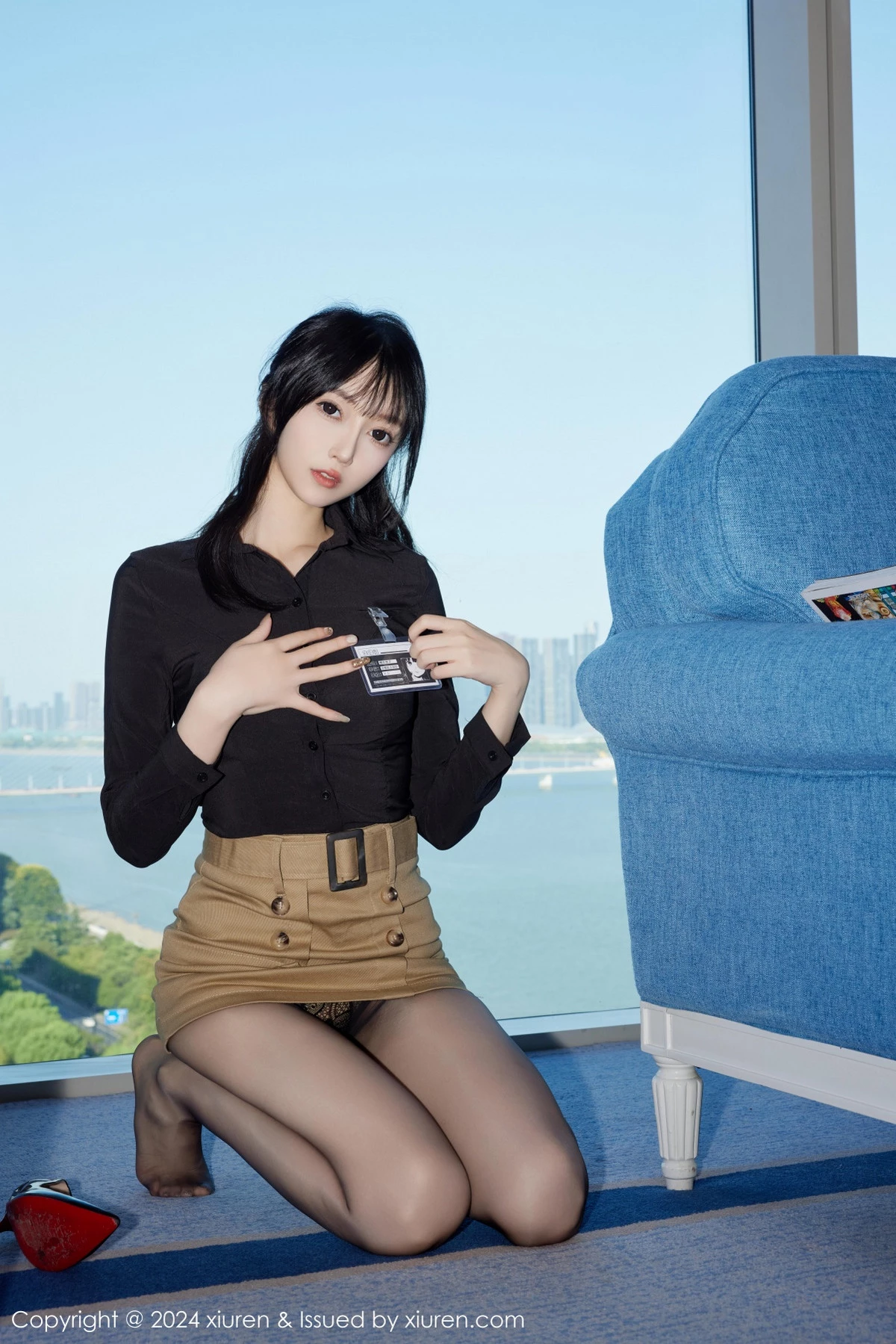 [[XiuRen秀人网]秀人网]No.9309_模特玥儿玥er性感黑色情趣服饰配开档黑丝秀曼妙身姿诱惑写真72P