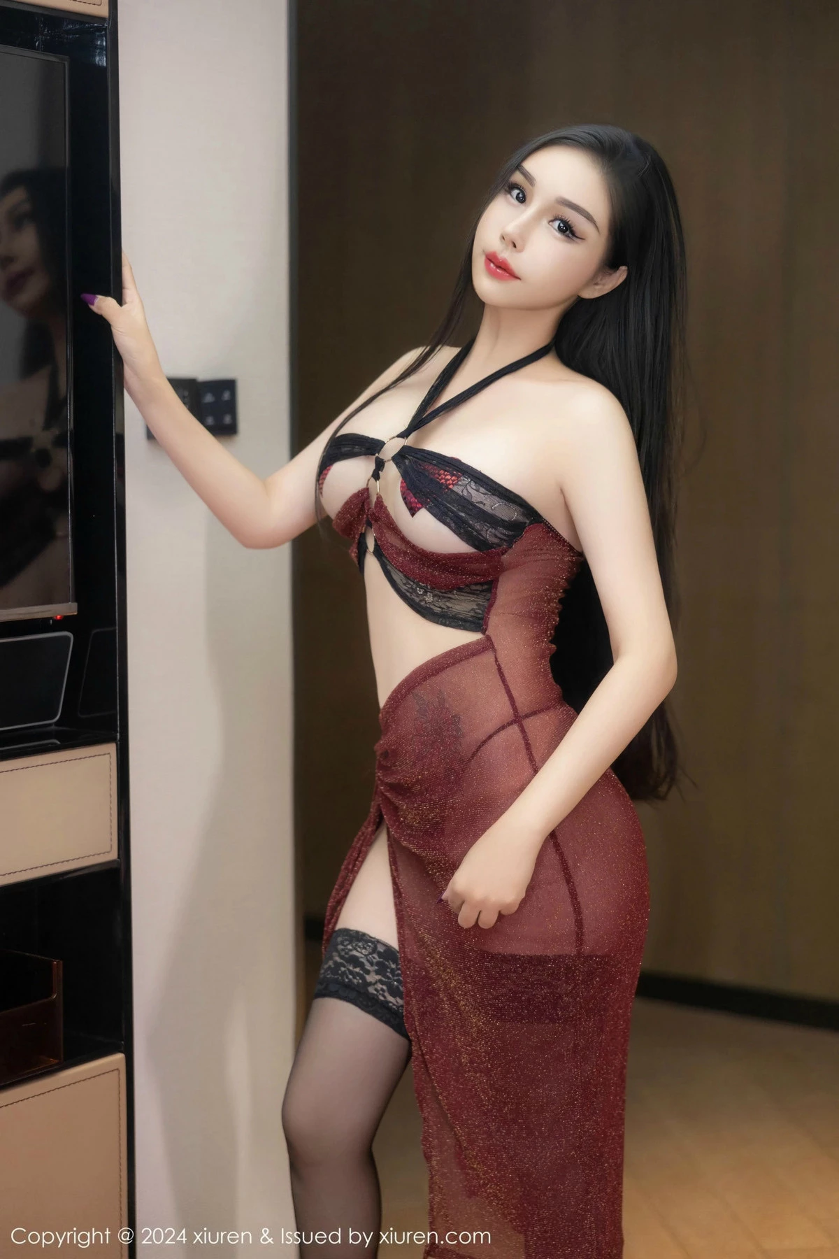 [[XiuRen秀人网]秀人网]No.9414_模特田冰冰性感黑色情趣服饰配黑丝袜半脱秀丰满身材诱惑写真65P
