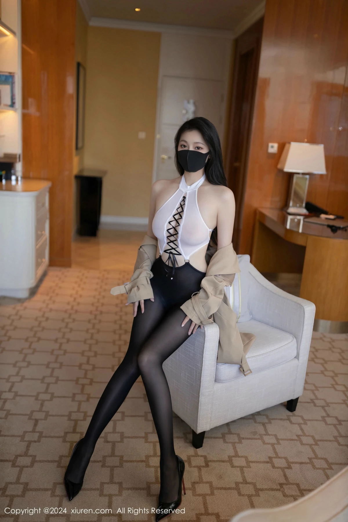 [[XiuRen秀人网]秀人网]No.9436_模特安然anran私房性感白色内衣配黑丝吊袜秀柔美身段诱惑写真80P