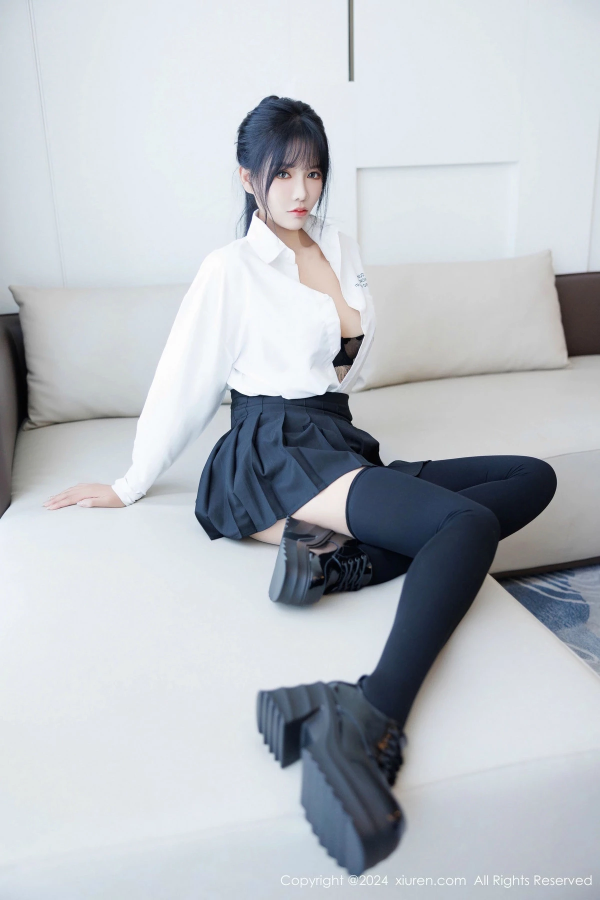 [[XiuRen秀人网]秀人网]No.9505_模特娜比私房性感黑色蕾丝内衣配超薄肉丝秀凹凸身材诱惑写真88P