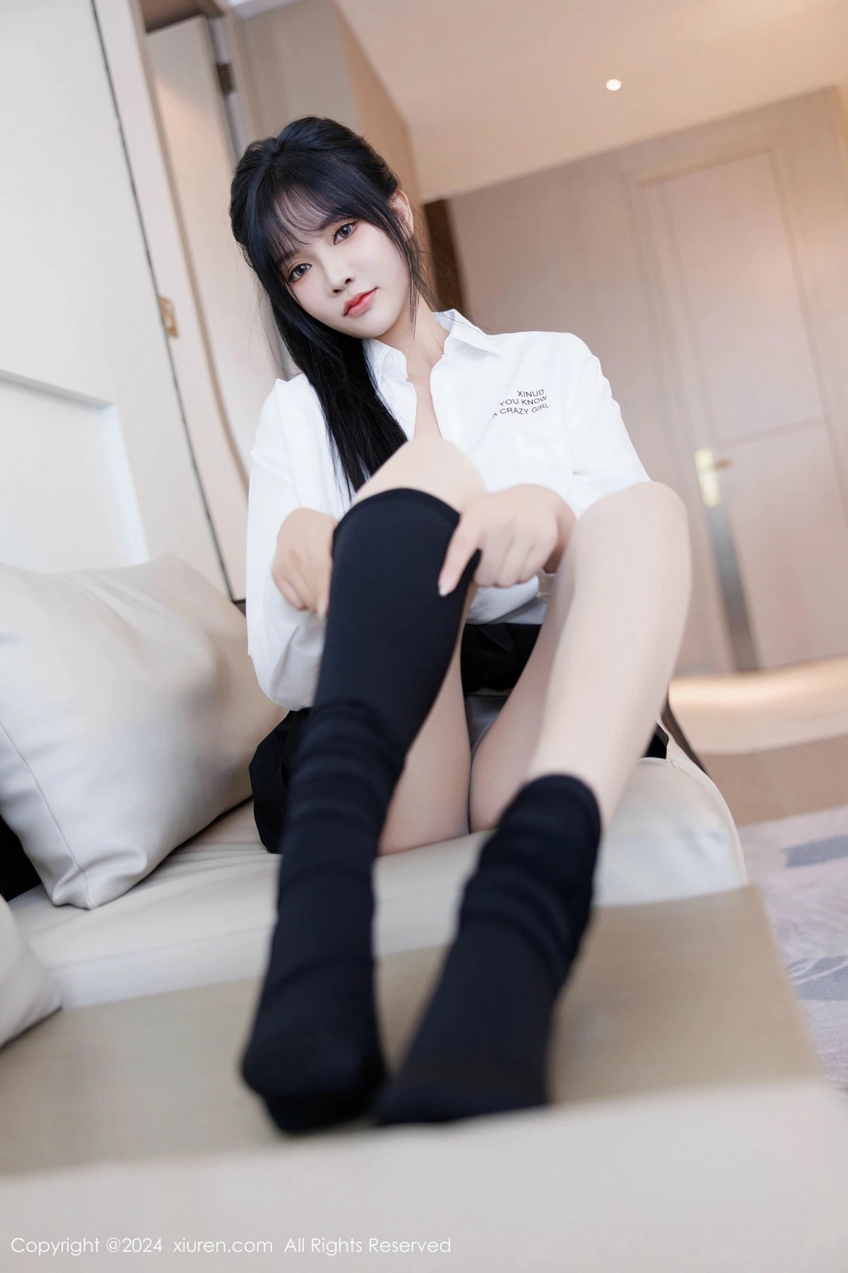 [[XiuRen秀人网]秀人网]No.9505_模特娜比私房性感黑色蕾丝内衣配超薄肉丝秀凹凸身材诱惑写真88P