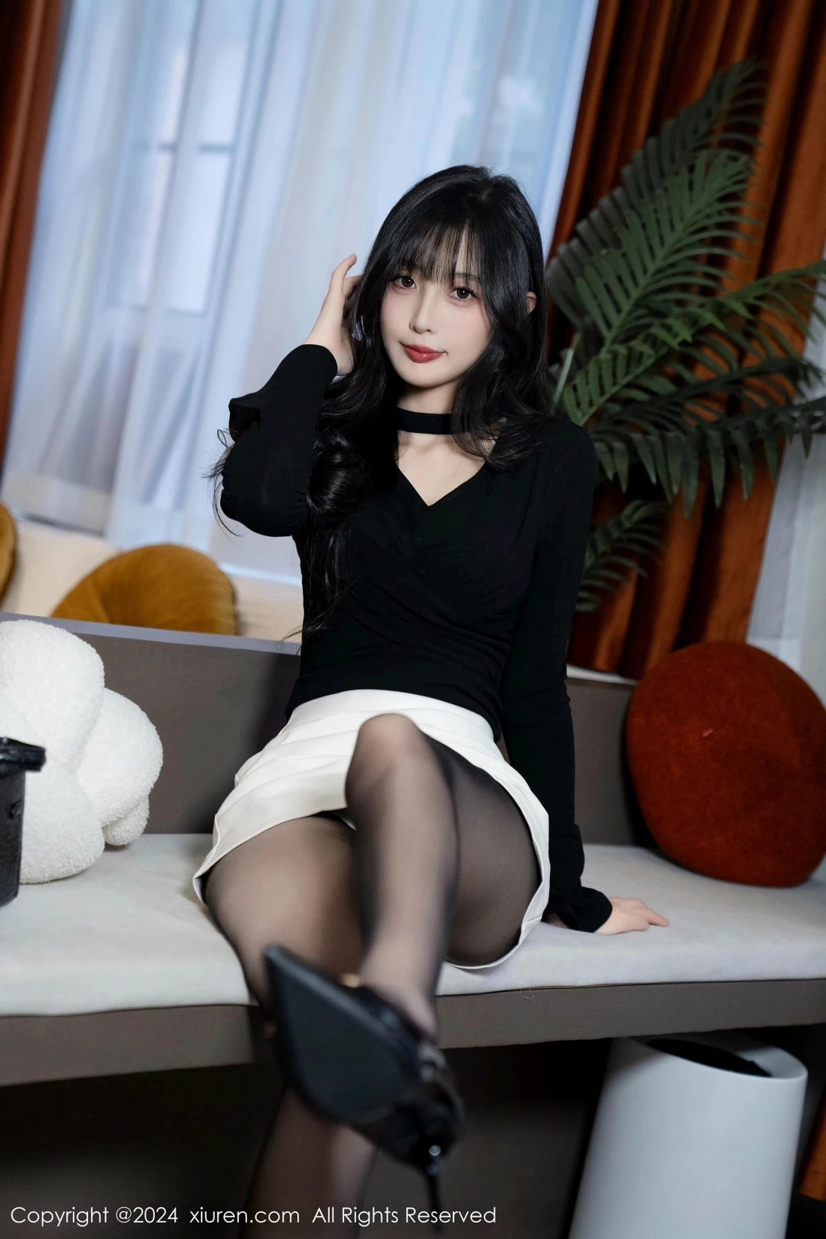 [[XiuRen秀人网]秀人网]No.9691_模特林星阑性感墨绿色内衣配超薄黑丝秀曼妙身姿迷人诱惑写真100P