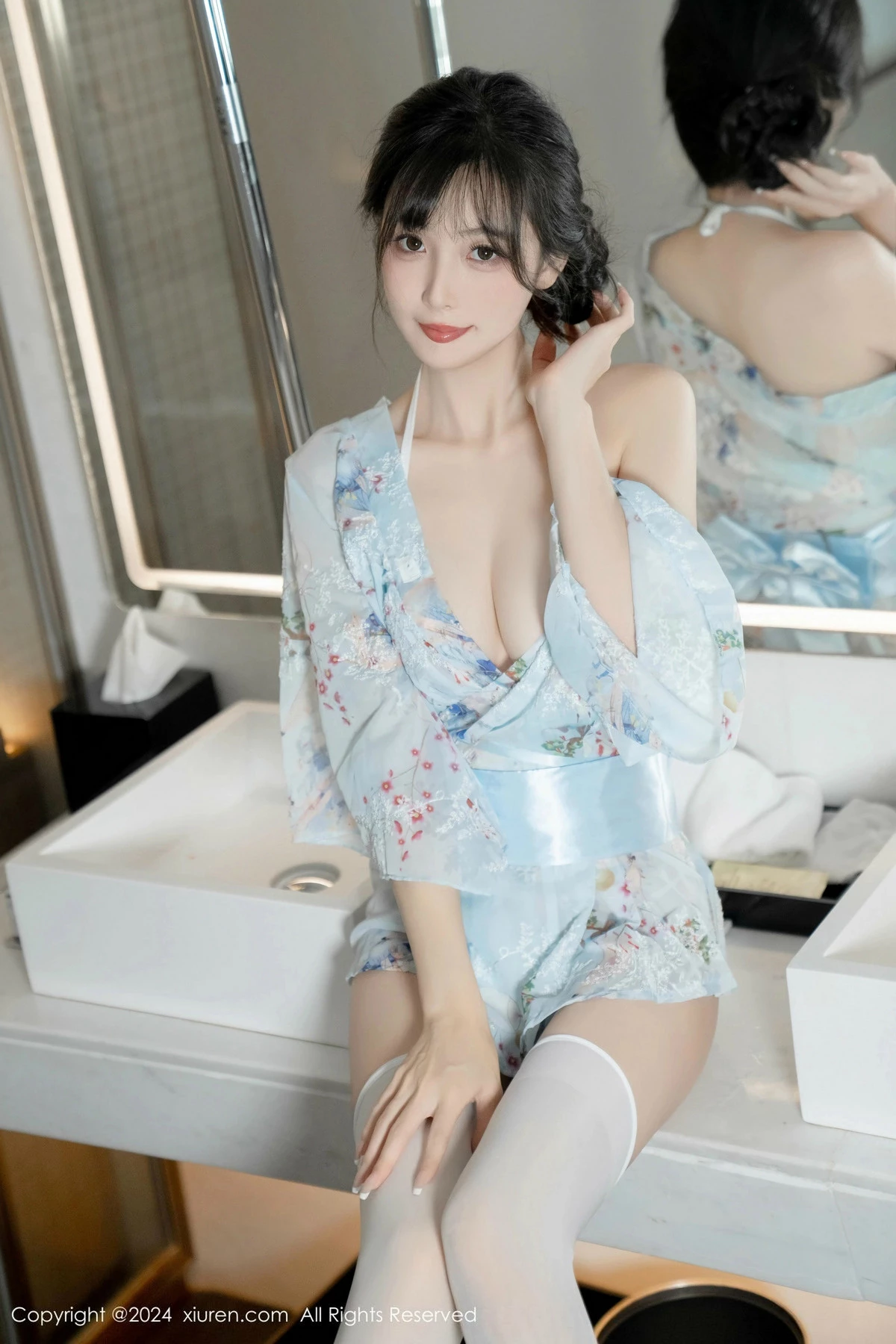 [[XiuRen秀人网]秀人网]No.9632_模特林星阑性感浅蓝色连衣短裙配白色丝袜秀曼妙身姿诱惑写真85P
