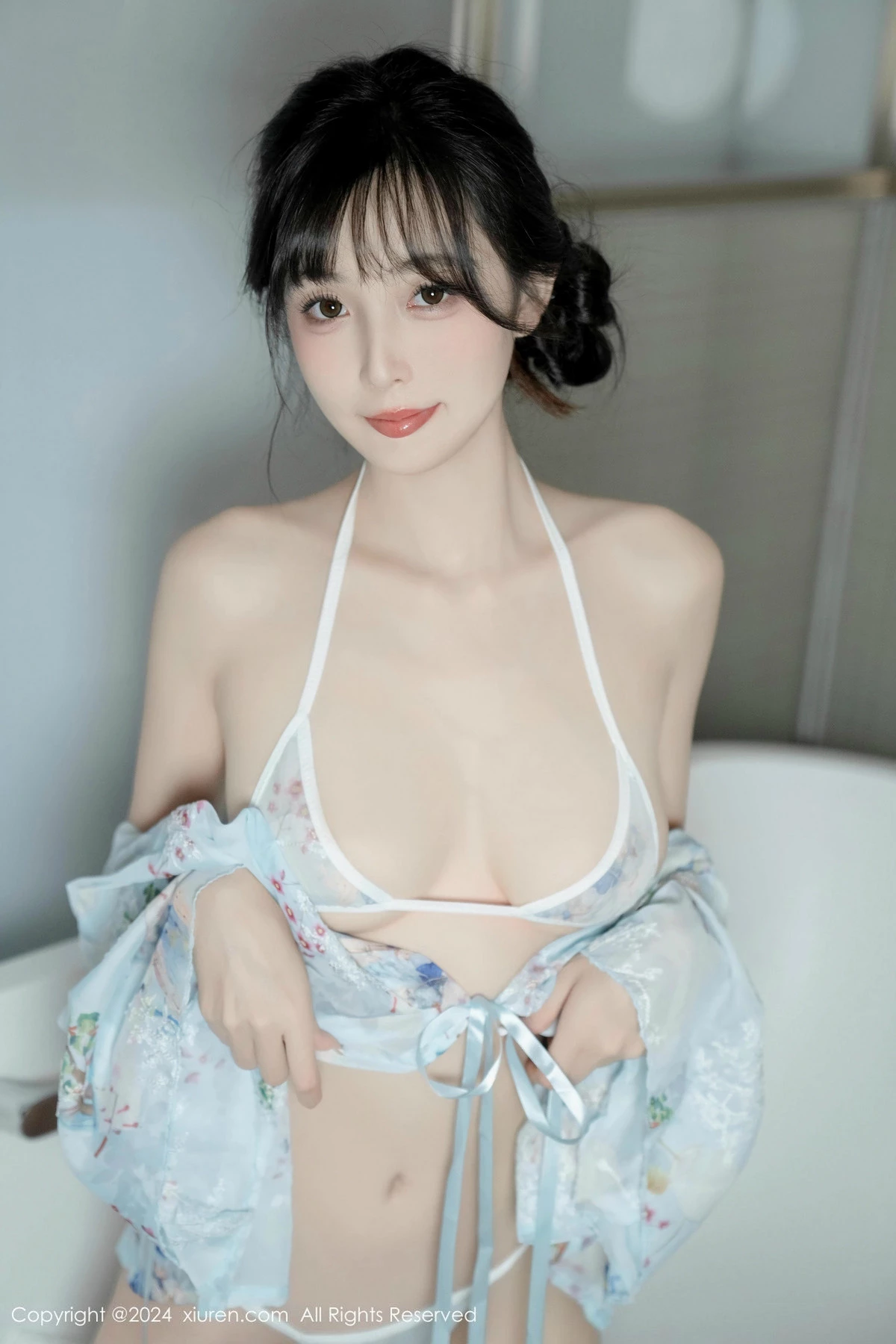 [[XiuRen秀人网]秀人网]No.9632_模特林星阑性感浅蓝色连衣短裙配白色丝袜秀曼妙身姿诱惑写真85P