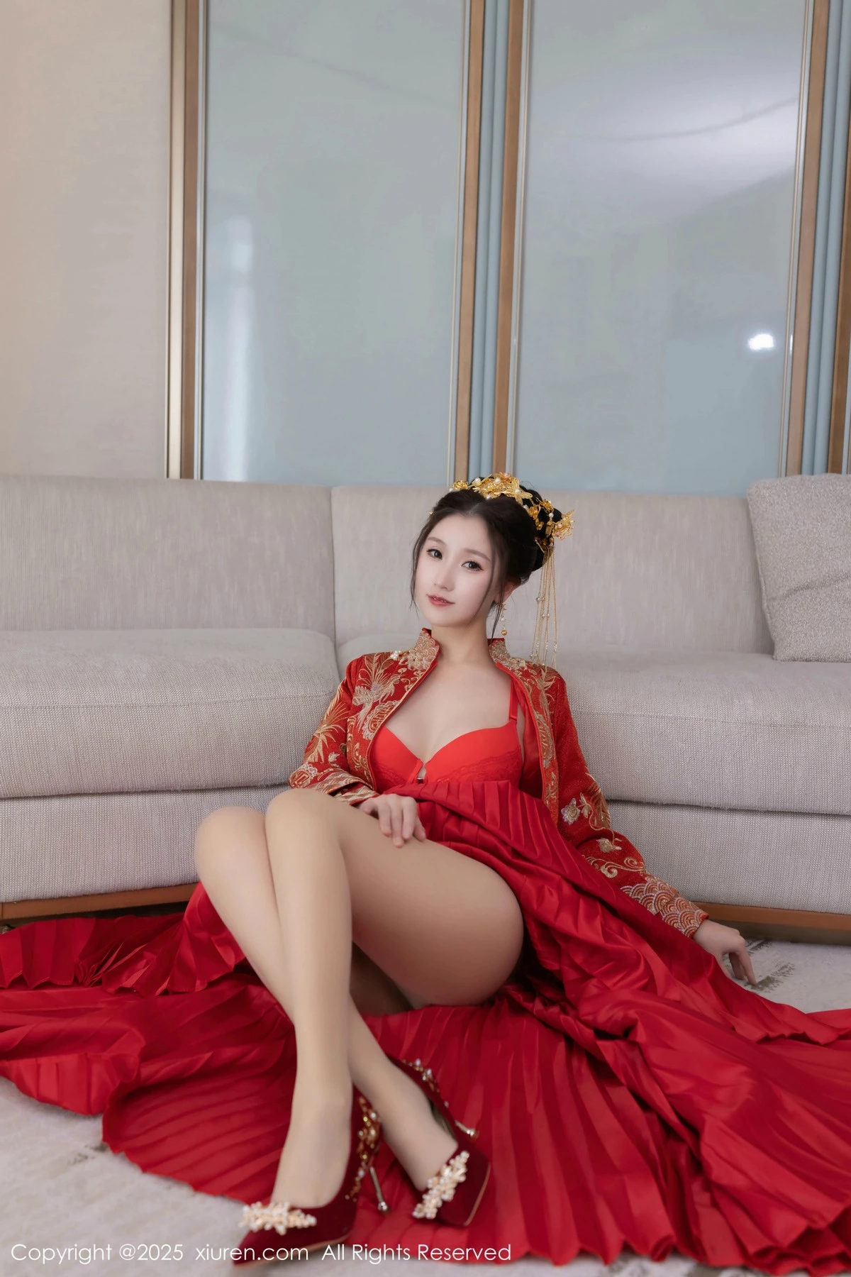 [[XiuRen秀人网]秀人网]No.9811_模特杏子Yada性感新娘装红色情趣内衣配超薄肉丝秀美腿诱惑写真84P