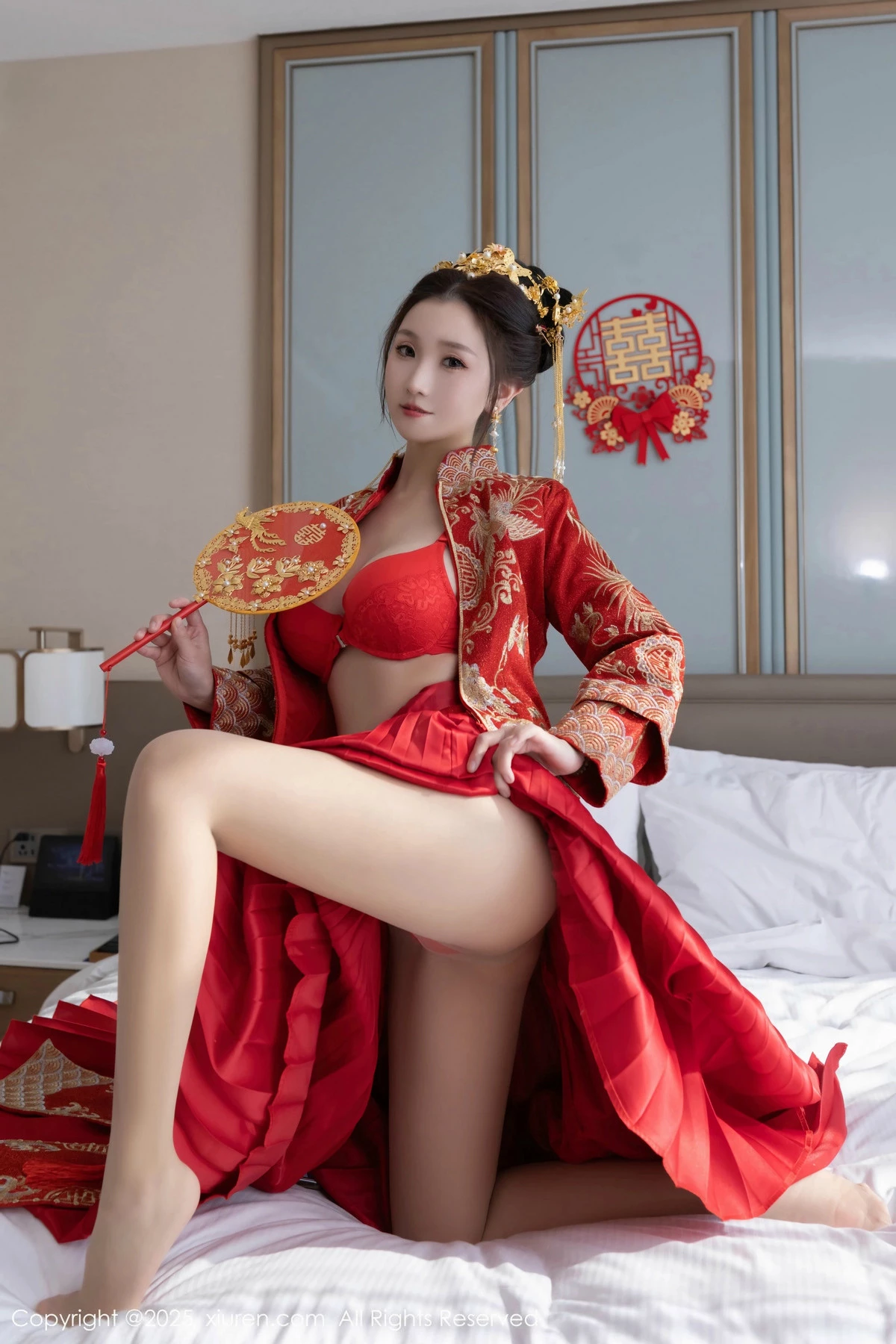 [[XiuRen秀人网]秀人网]No.9811_模特杏子Yada性感新娘装红色情趣内衣配超薄肉丝秀美腿诱惑写真84P