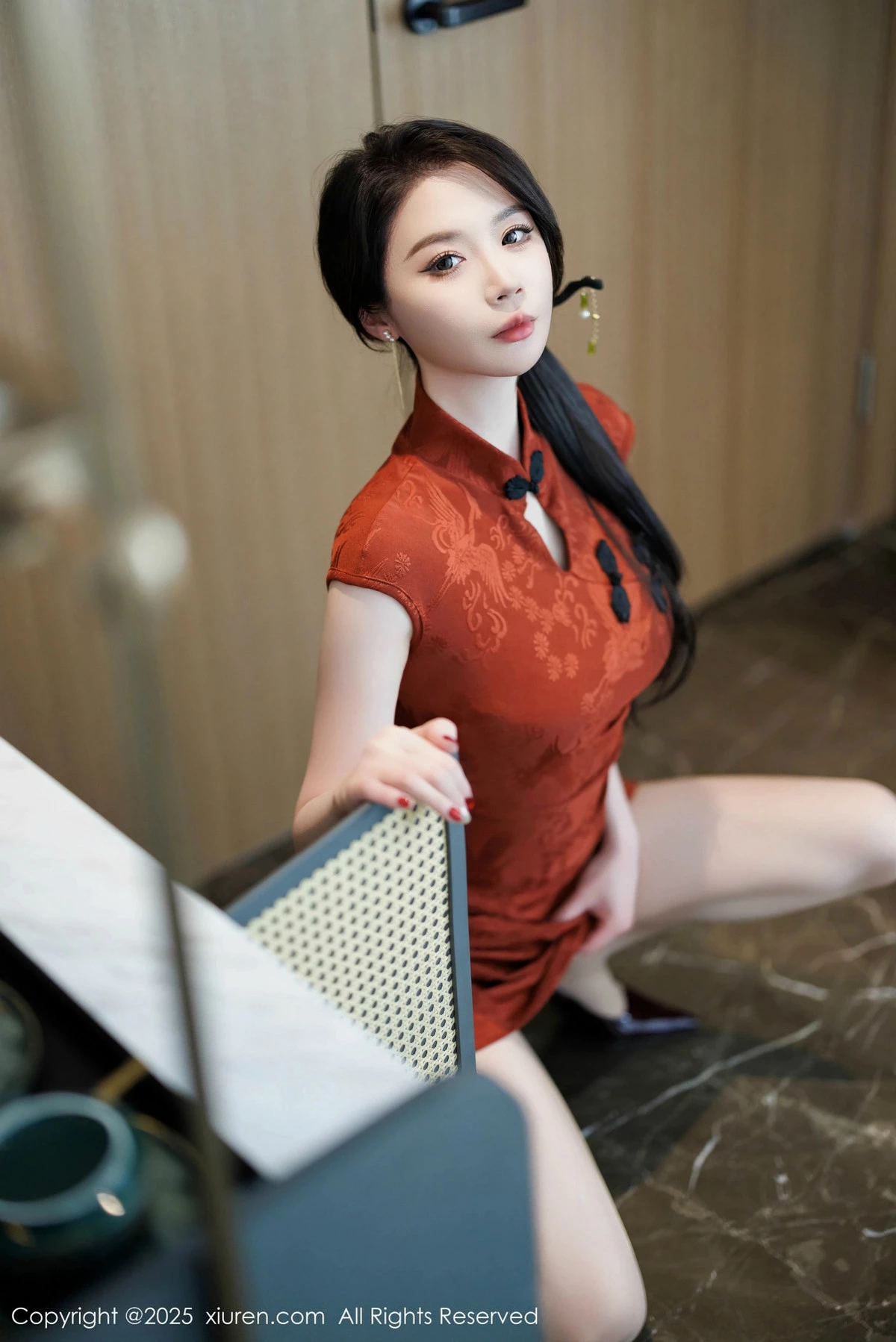 [[XiuRen秀人网]秀人网]No.9812_模特梦心玥性感红色旗袍服饰露红色内衣秀高挑曼妙身姿诱惑写真91P