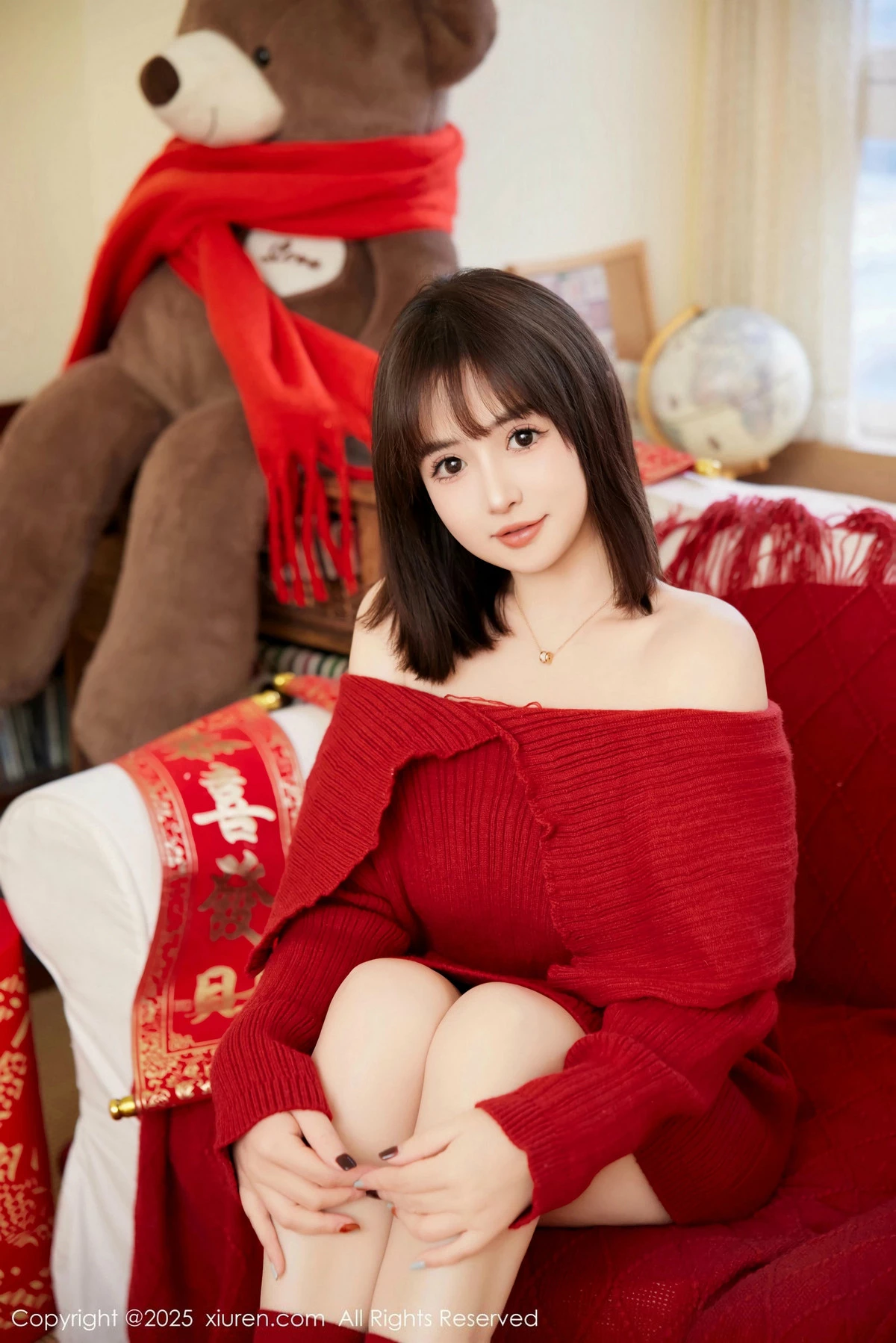 [[XiuRen秀人网]秀人网]No.9818_模特养乐多Doll新年主题性感喜庆红色内衣秀完美身材诱惑写真66P