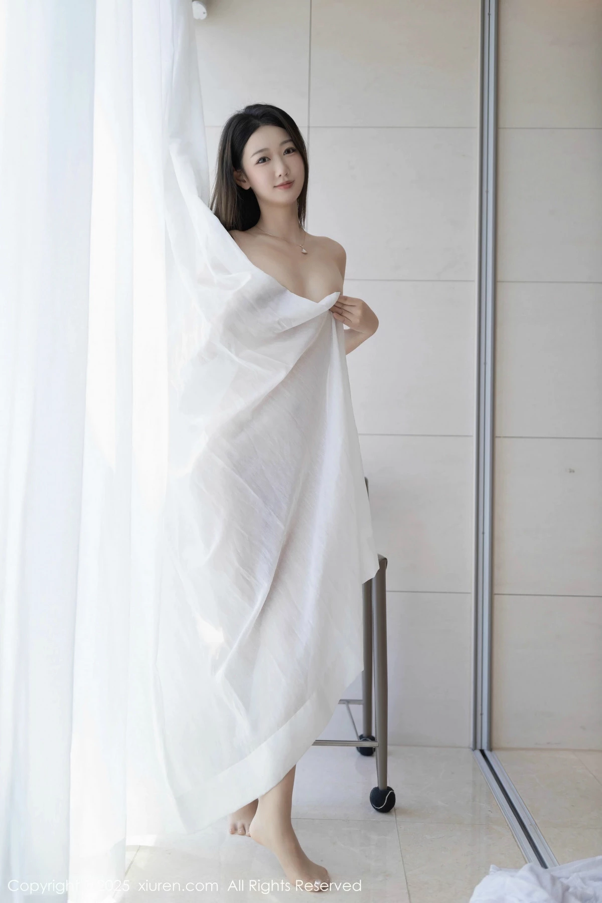 [[XiuRen秀人网]秀人网]No.9840_模特唐安琪性感白色连衣长裙配开档肉丝秀曼妙身姿撩人诱惑写真84P