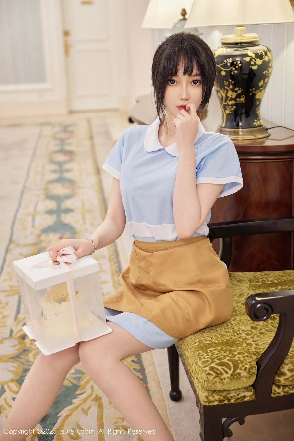 [[XiuRen秀人网]秀人网]No.9864_模特玥儿玥er性感蓝色连衣短裙配超薄肉丝秀曼妙身材诱惑写真82P