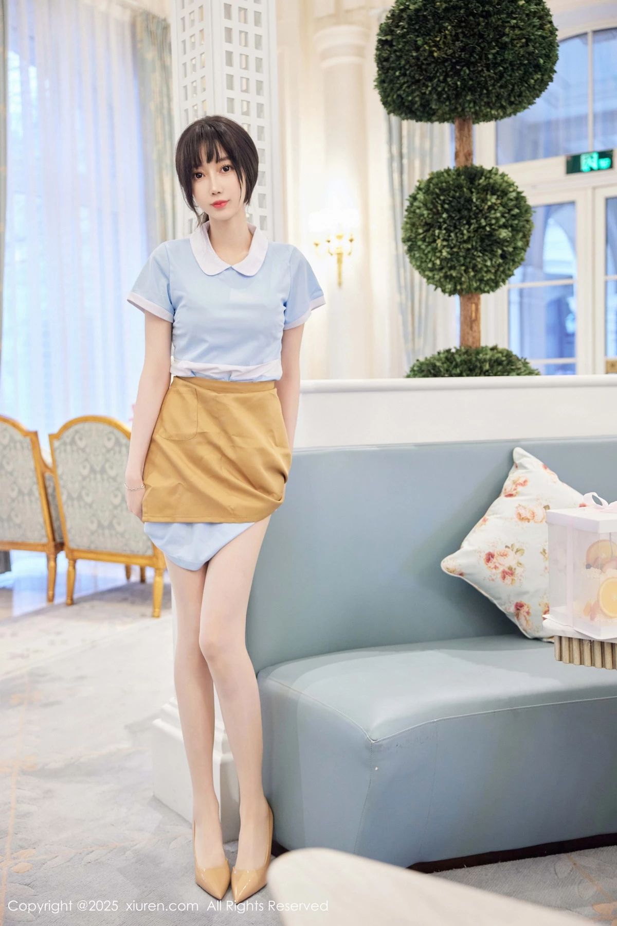 [[XiuRen秀人网]秀人网]No.9864_模特玥儿玥er性感蓝色连衣短裙配超薄肉丝秀曼妙身材诱惑写真82P