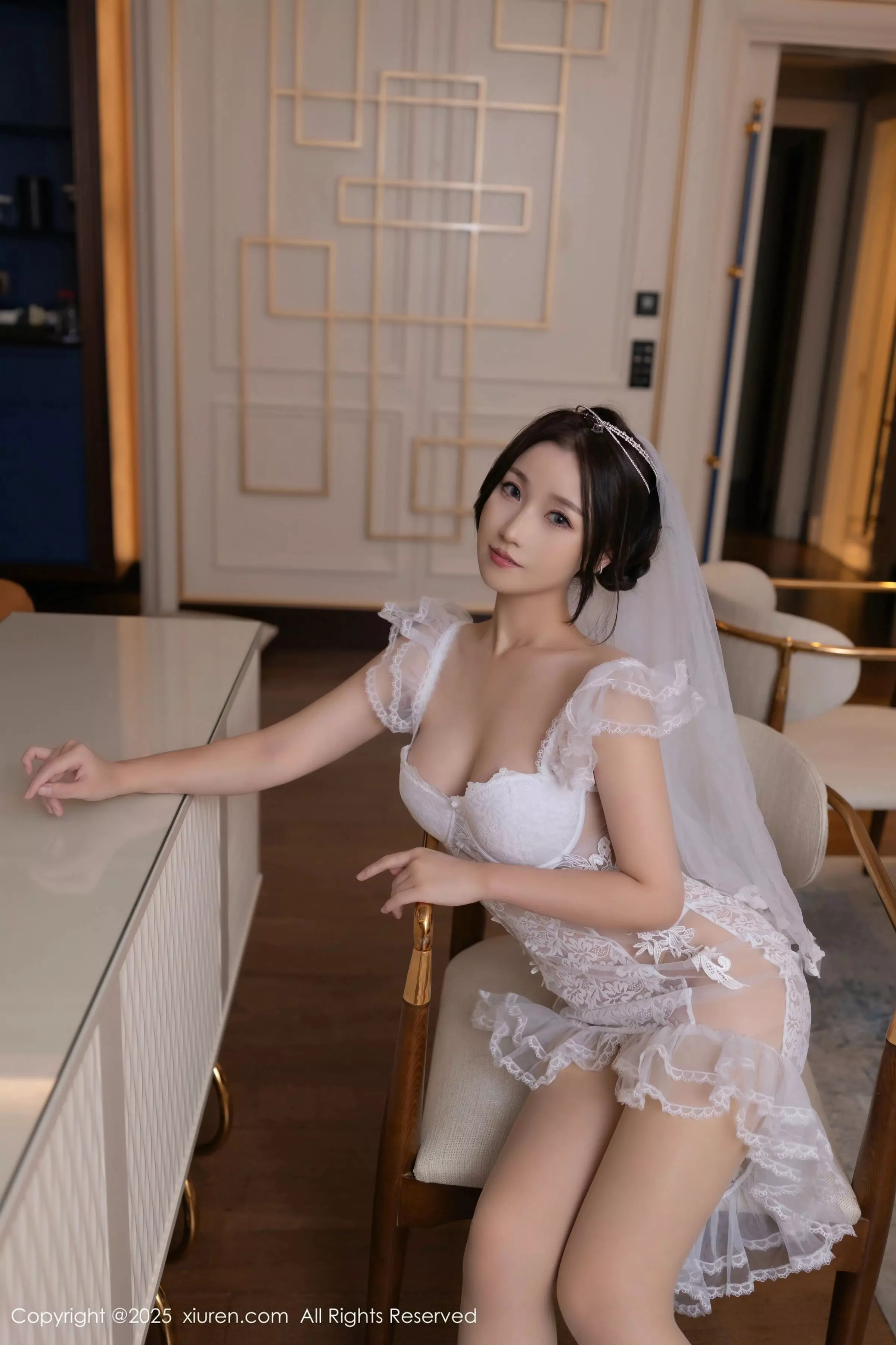 [[XiuRen秀人网]秀人网]No.10006_模特杏子Yada性感白色婚纱配超薄肉丝秀曼妙身姿撩人诱惑写真85P