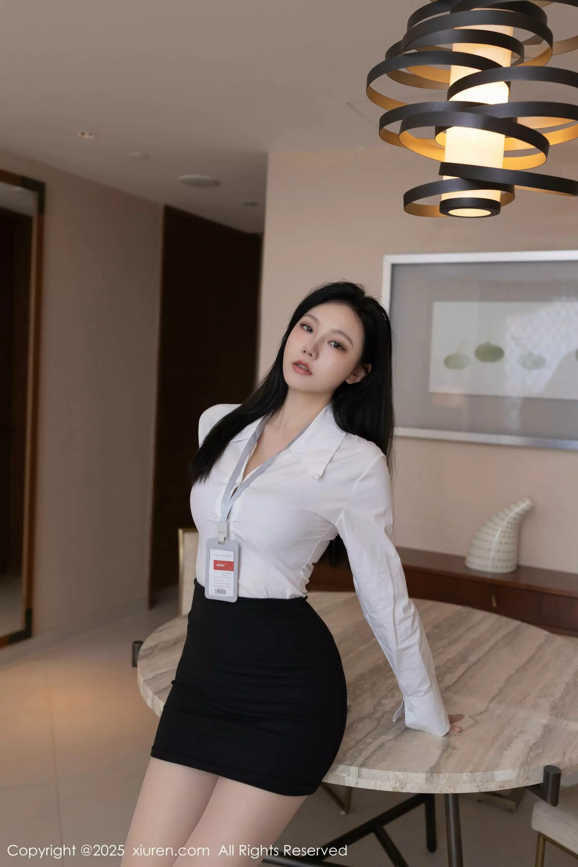[[XiuRen秀人网]秀人网]No.10100_模特安然anran性感白T露灰玫红色内衣配开档肉丝秀美腿诱惑写真82P