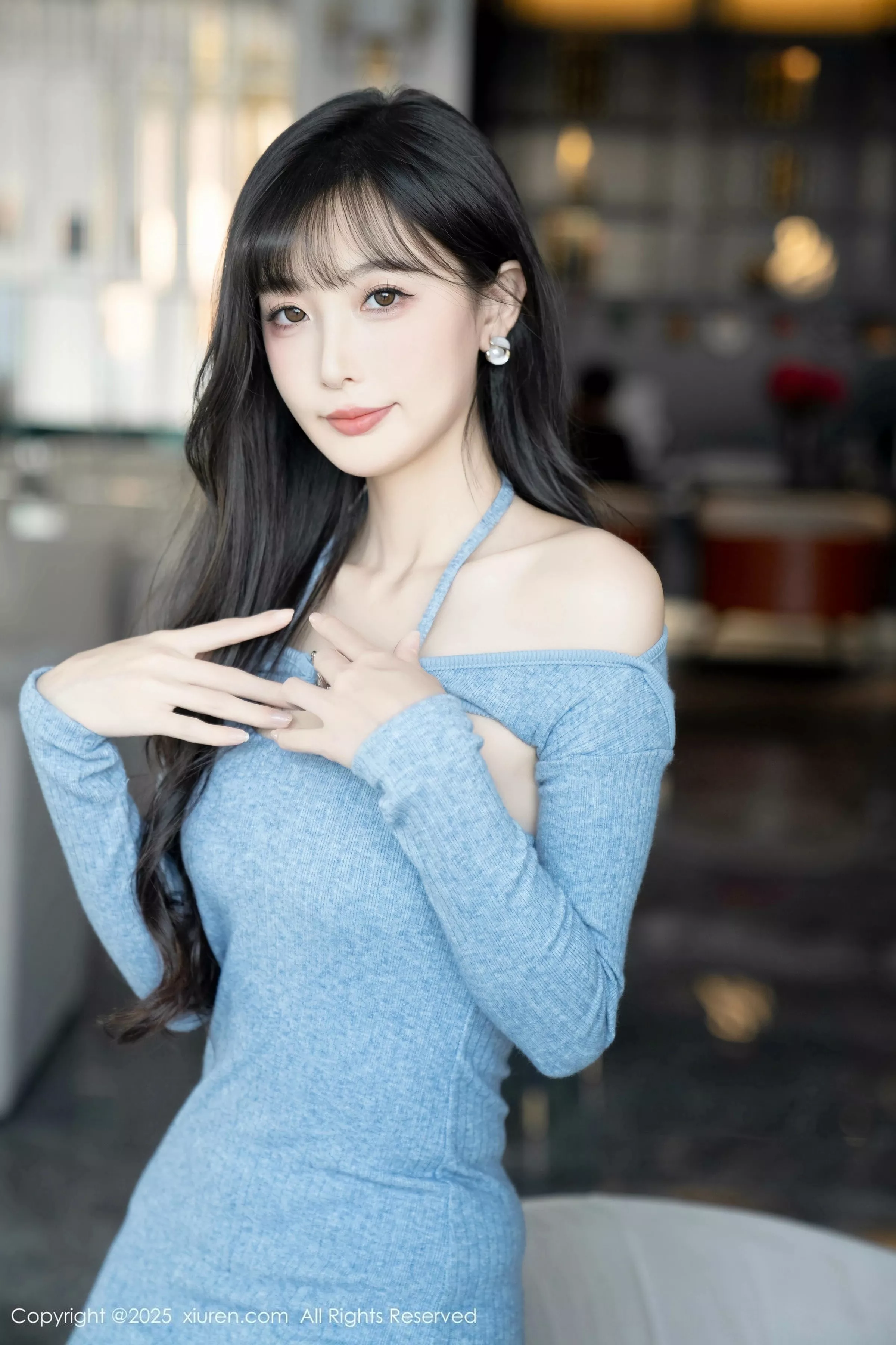 [[XiuRen秀人网]秀人网]No.10124_模特樱桃小阑子性感浅蓝色连衣短裙配灰丝袜秀曼妙身姿诱惑写真86P