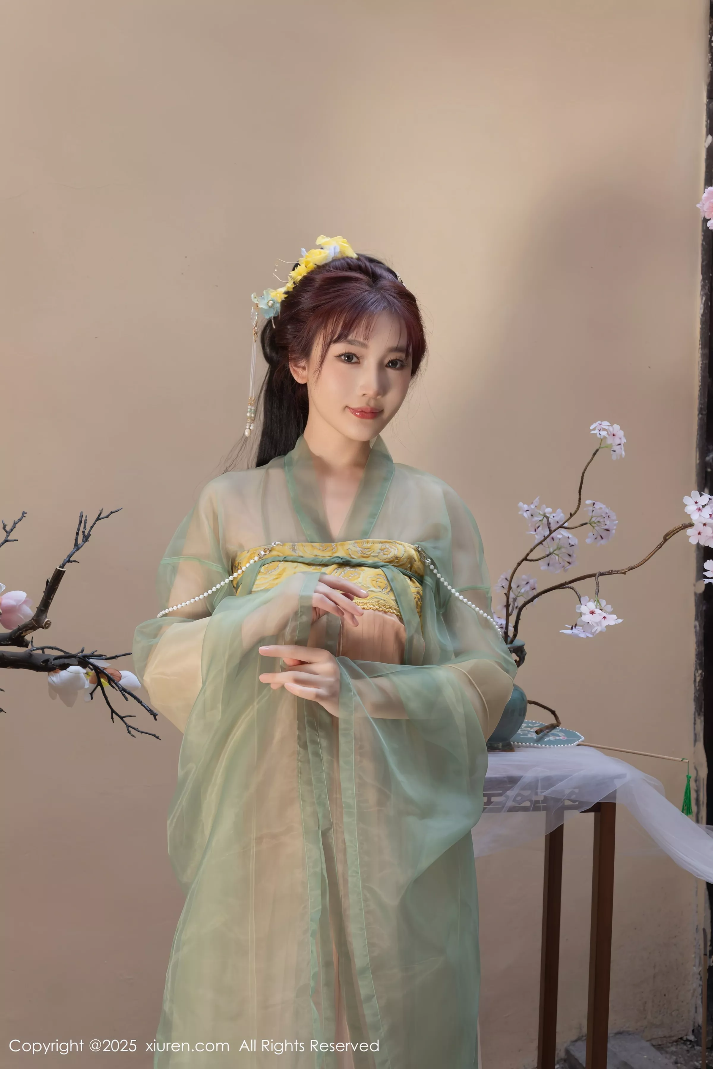 [[XiuRen秀人网]秀人网]No.10223_模特合集女神陆萱萱＆安然anran激情互动薄纱古装撩人诱惑写真80P