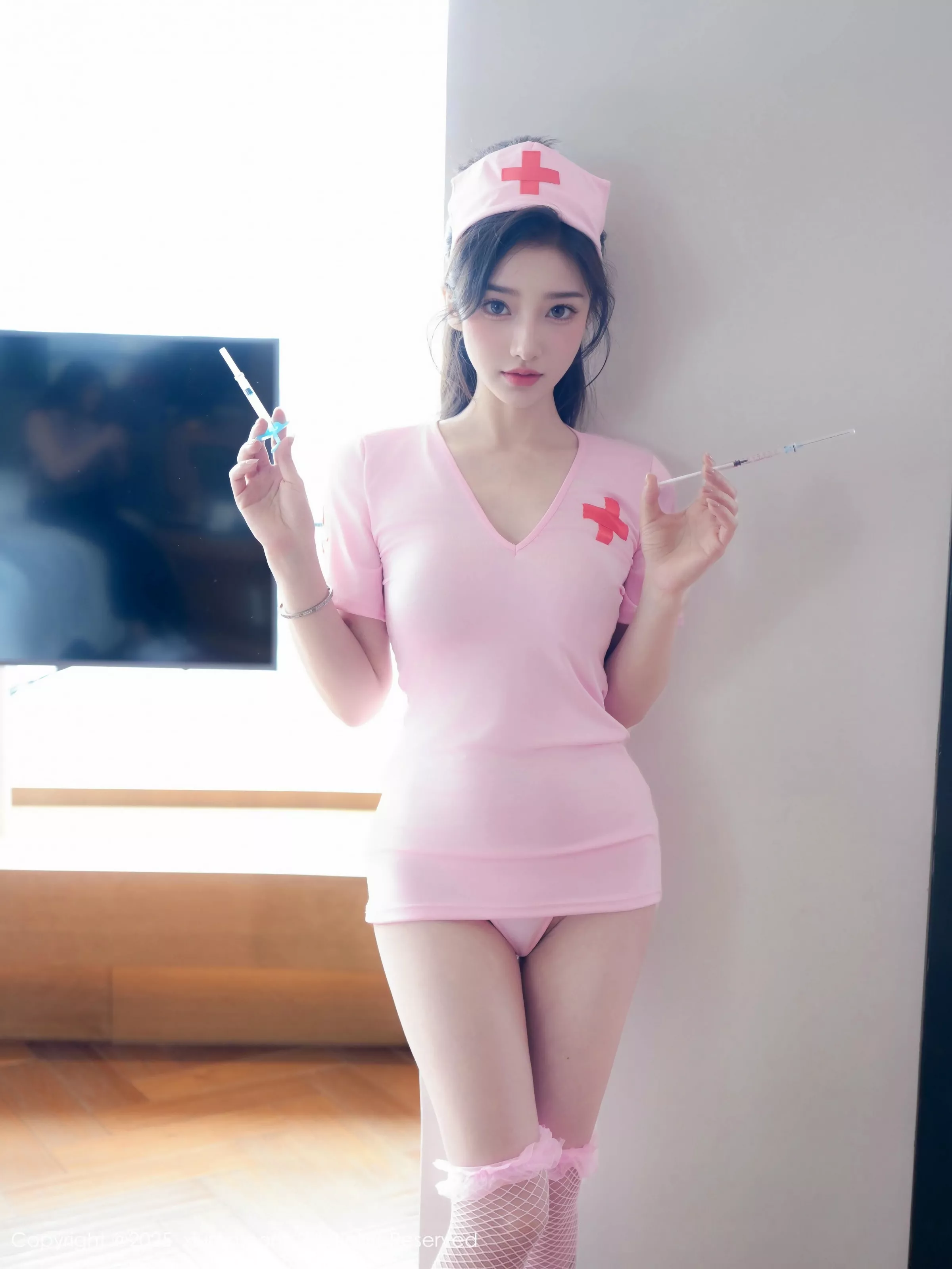 [[XiuRen秀人网]秀人网]No.10275_模特Annie_baby性感粉色护士制服配粉丝网袜秀凹凸身材诱惑写真85P