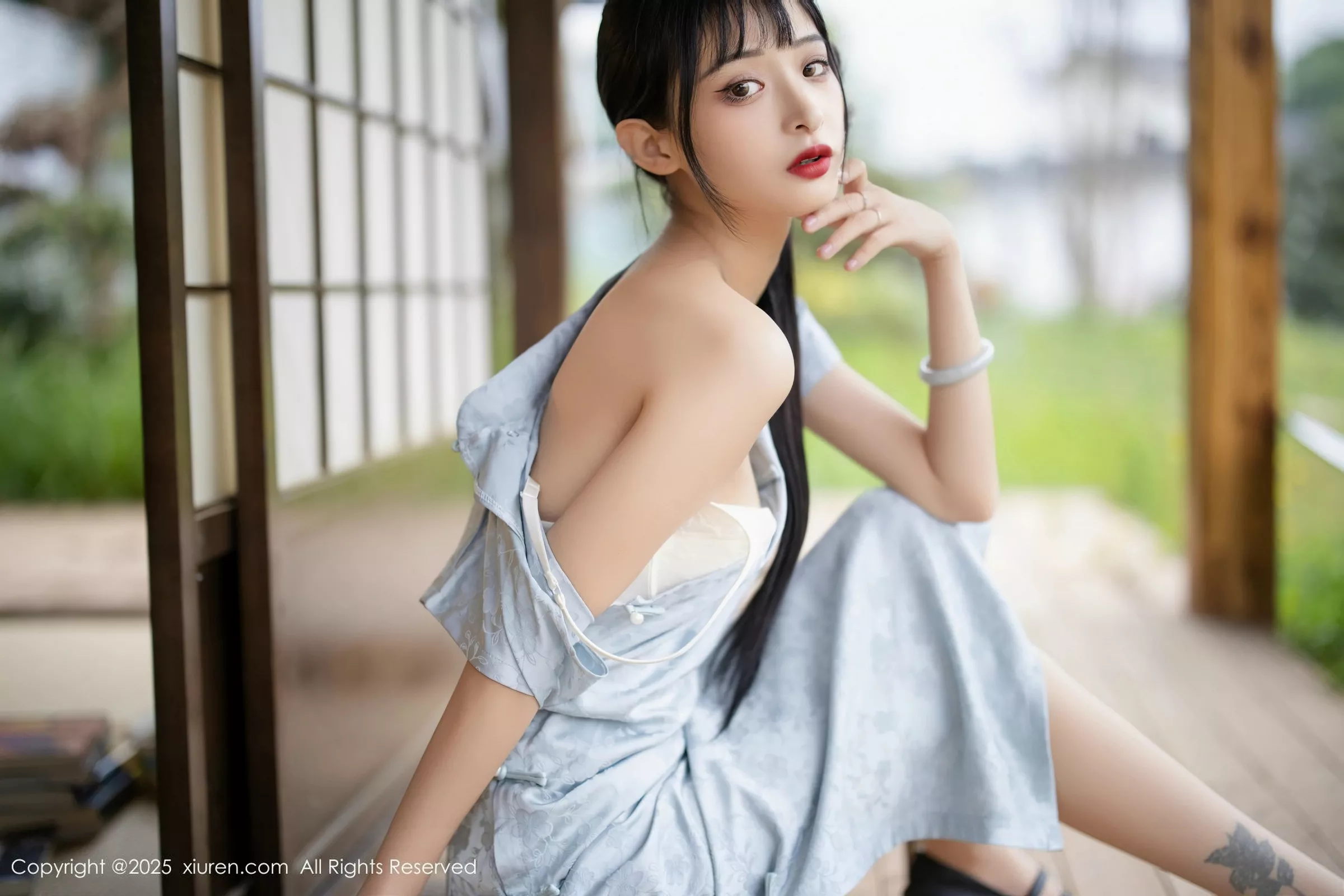 [[XiuRen秀人网]秀人网]No.10278_模特茂木希子日式旗袍露白色内衣配肉丝袜秀完美曲线诱惑写真80P