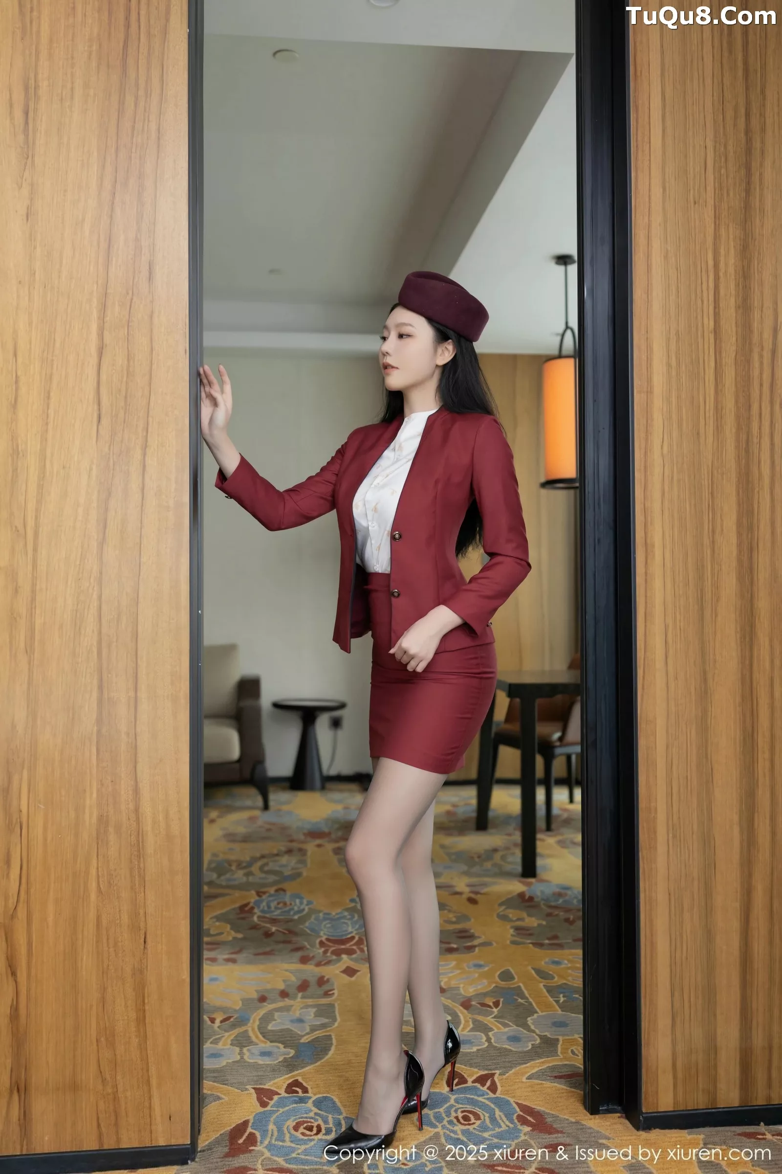 [[XiuRen秀人网]秀人网]No.10333_模特安然anran红色空姐制服露黄色蕾丝内衣秀完美身材诱惑写真80P