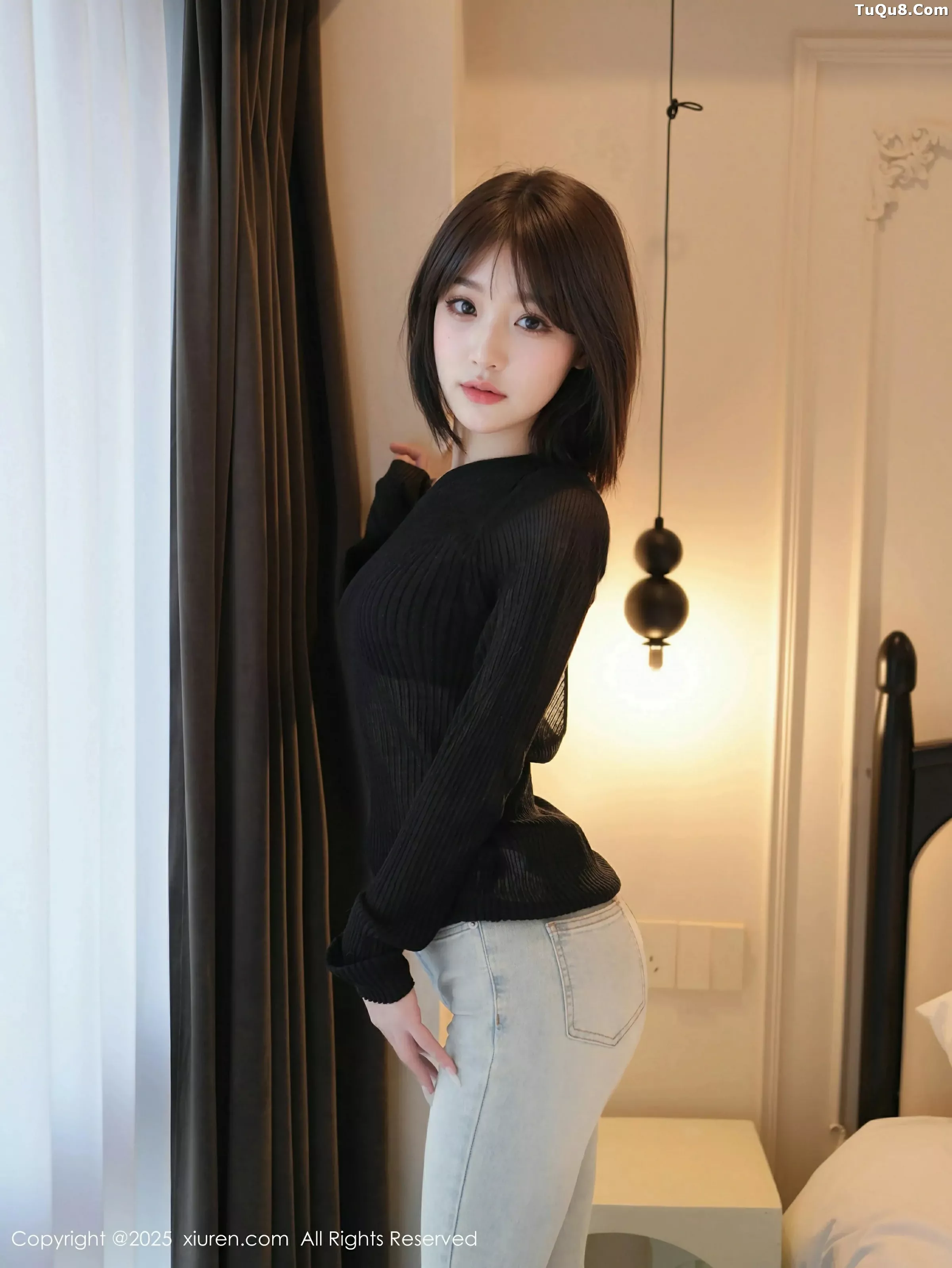 [[XiuRen秀人网]秀人网]No.10374_模特汁汁性感蓝色牛仔裤露超薄无内黑丝秀曼妙身姿诱惑写真56P