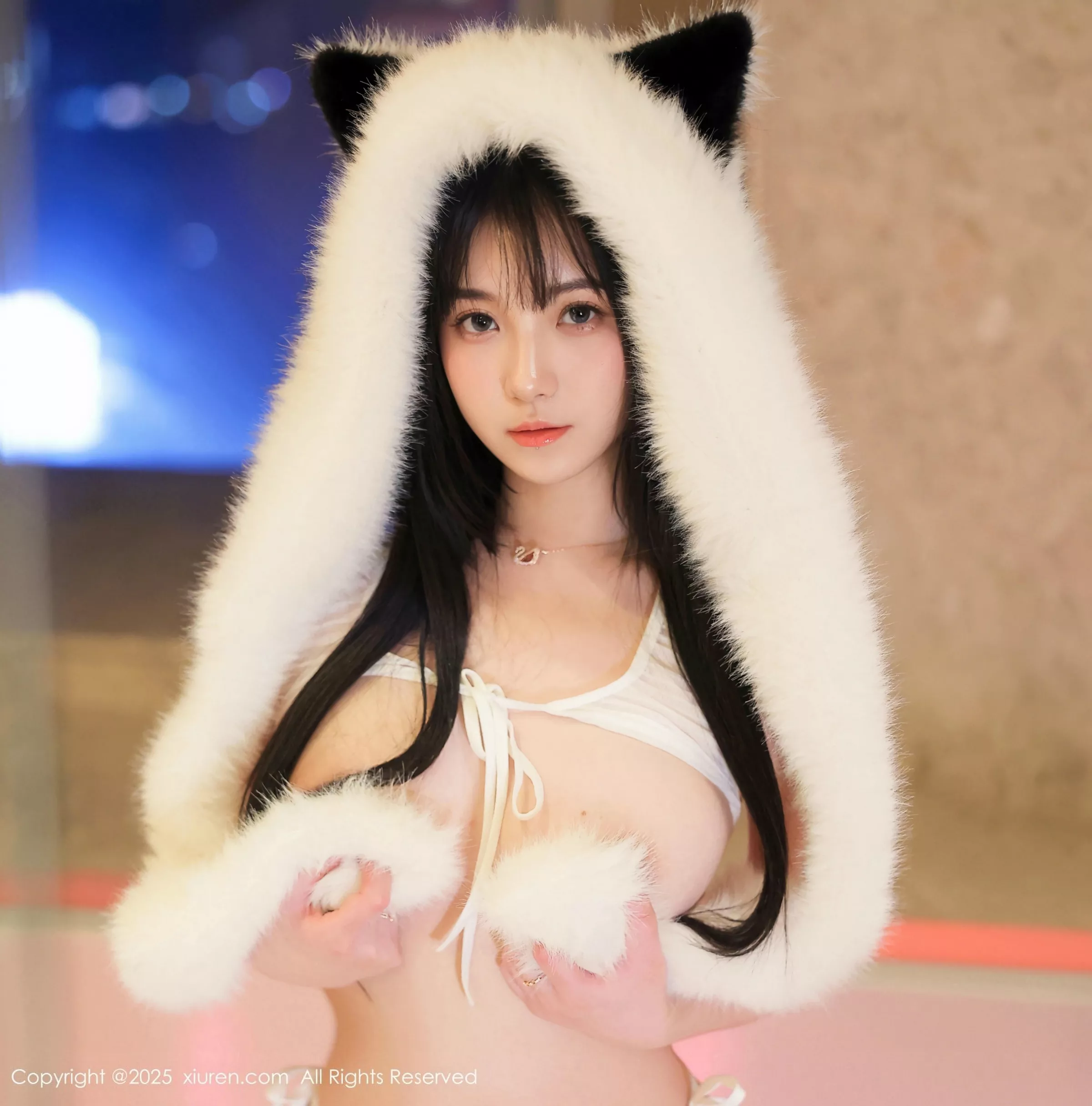 [[XiuRen秀人网]秀人网]No.10302_模特软情性感白色情趣内衣配白色丝袜秀曼妙身姿撩人诱惑写真51P