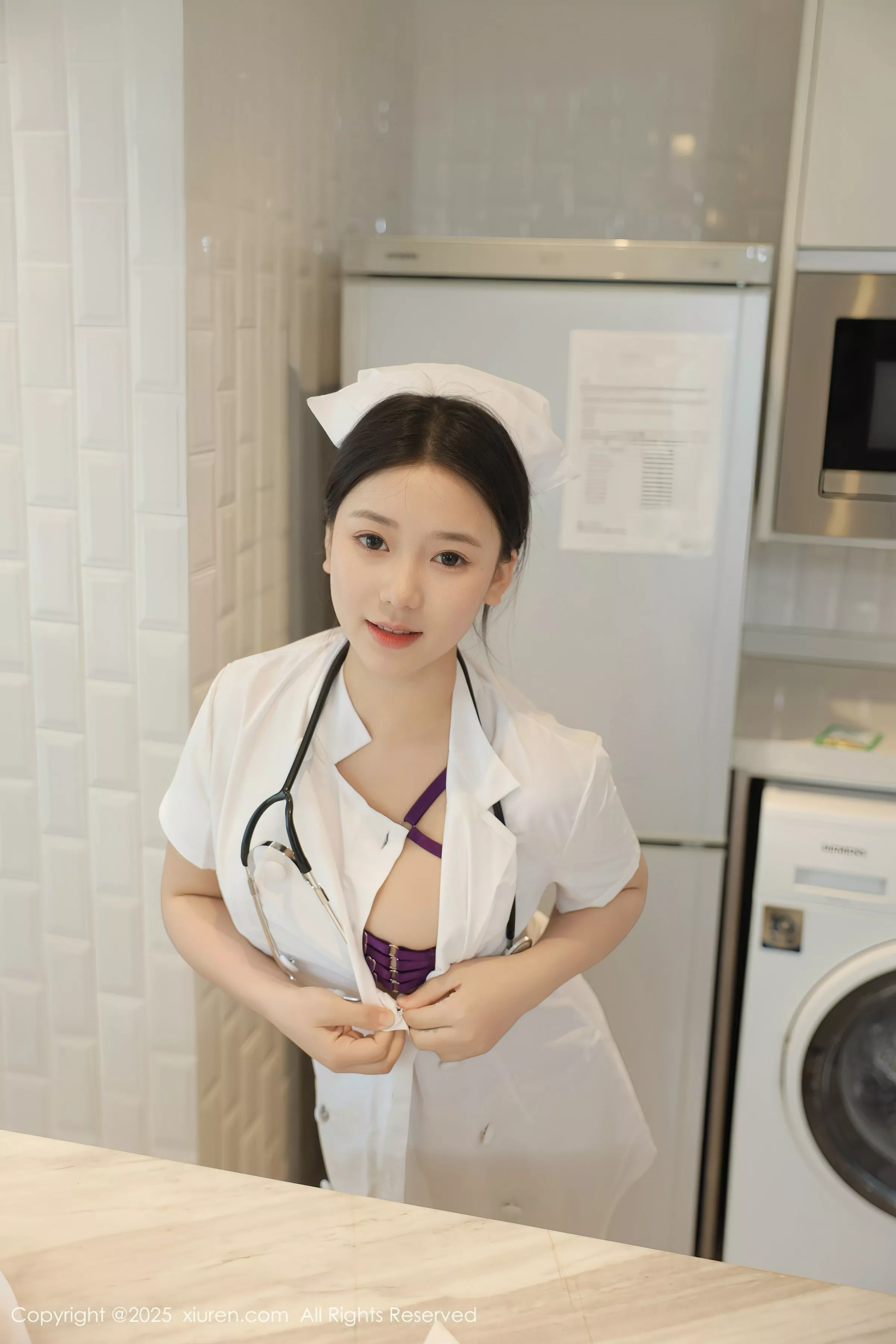 [[XiuRen秀人网]秀人网]No.10465_模特林嘉馨性感白色护士制服露紫色情趣内衣秀丰腴身材诱惑写真80P