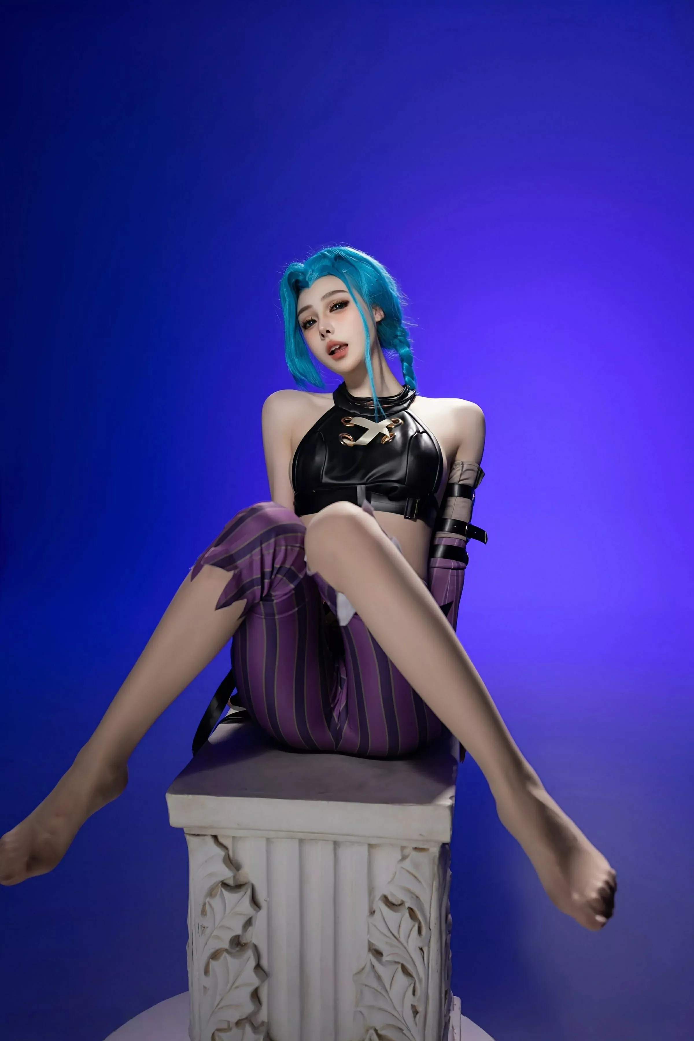 [[XiuRen秀人网]秀人网]No.10479_模特小逗逗性感Cosplay装扮配肉色丝袜秀曼妙身姿迷人诱惑写真79P