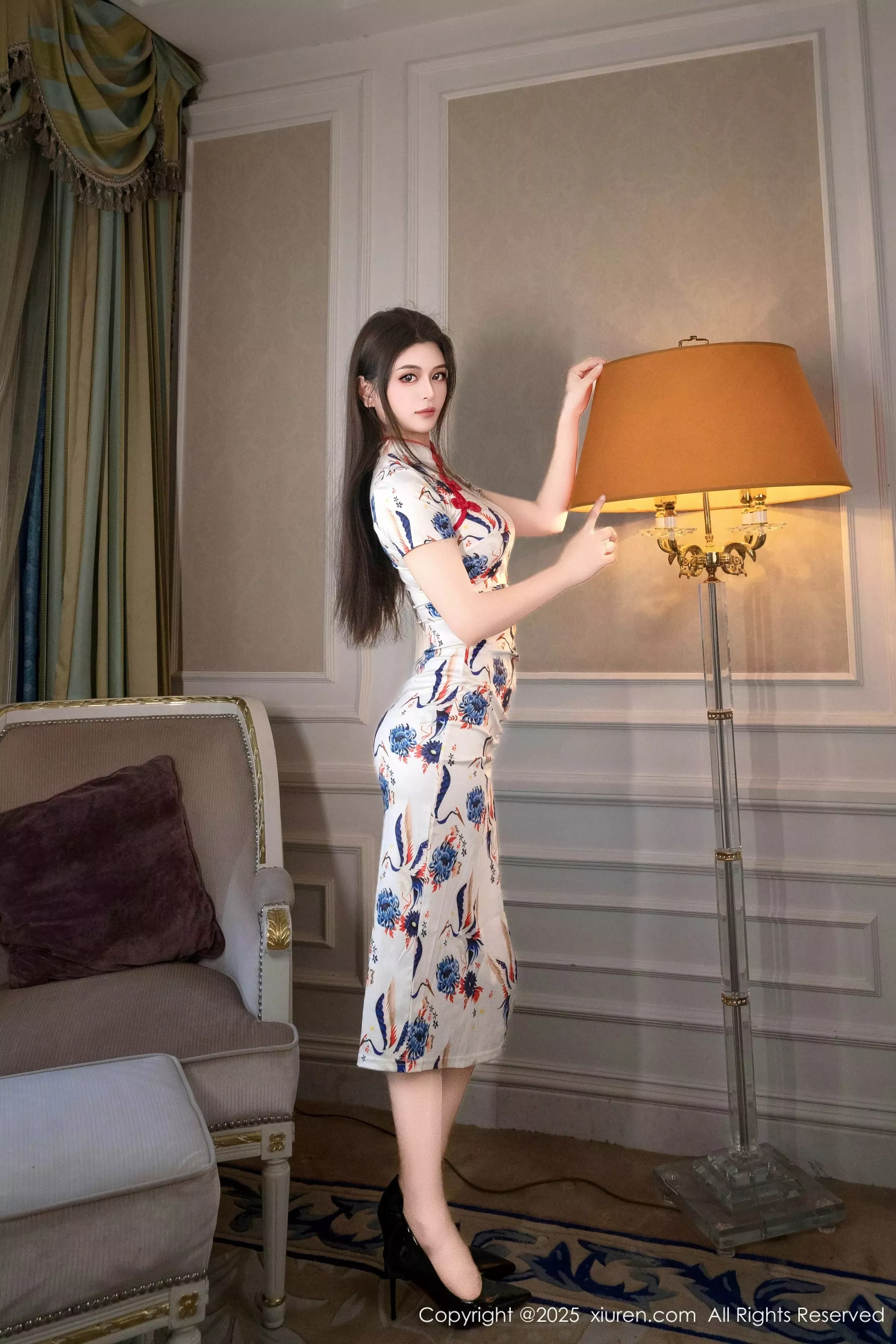 [[XiuRen秀人网]秀人网]No.10452_模特灿宝情趣捆绑主题性感花色旗袍露肉色内衣秀魔鬼身材诱惑写真96P