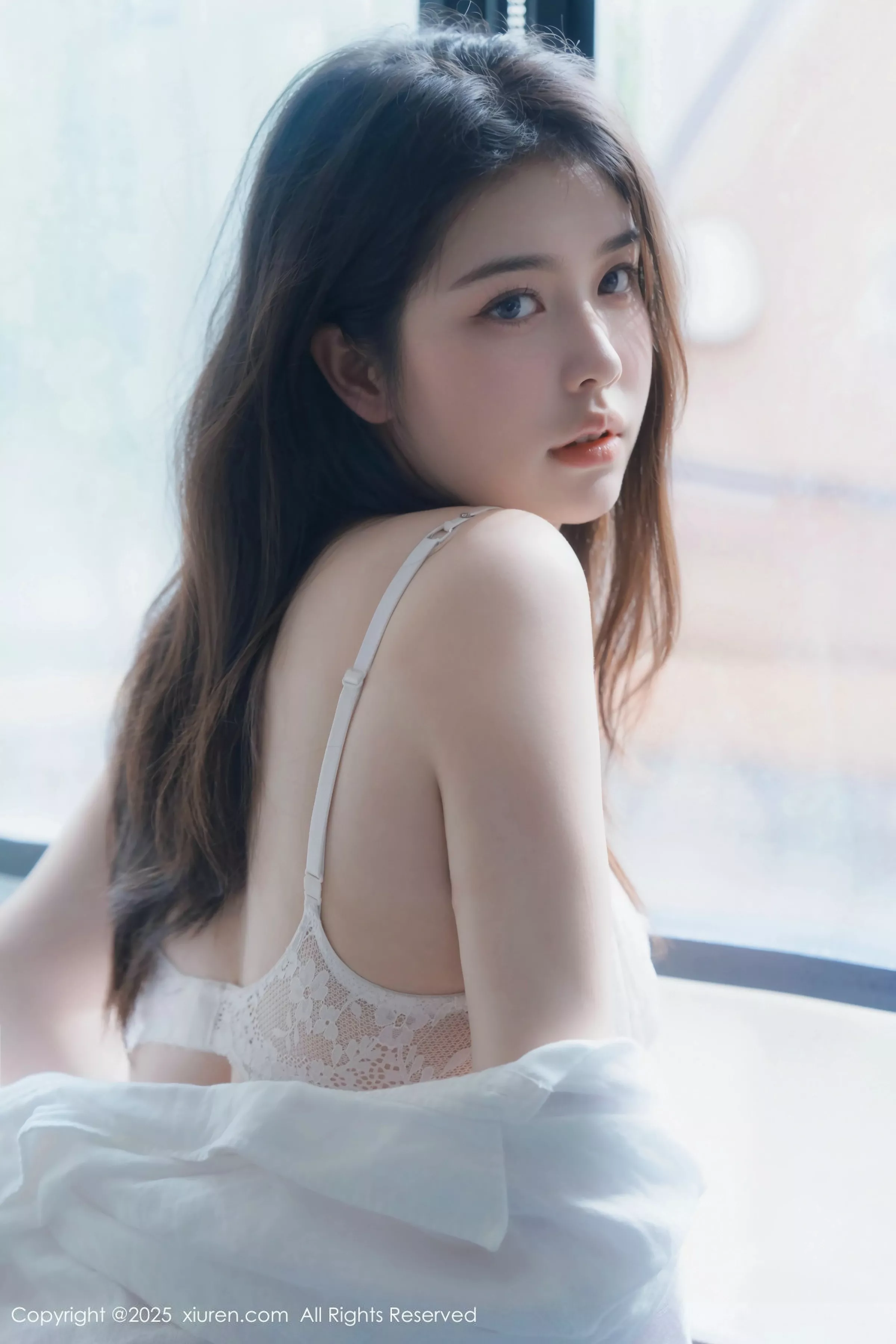 [[XiuRen秀人网]秀人网]No.10455_模特林若凡F性感白衬衣露白色情趣内衣秀丰腴身材惹火诱惑写真50P