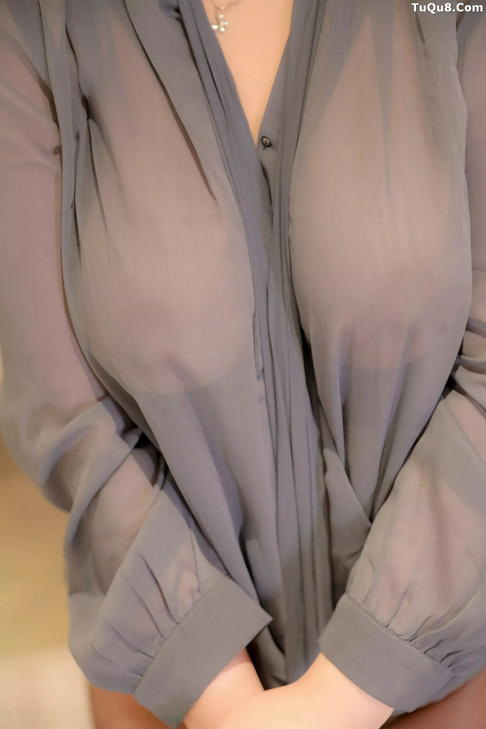 [[XiuRen秀人网]秀人网]No.10484_模特蛋蛋宝性感OL服饰露黑色蕾丝内衣配超薄黑丝秀美腿诱惑写真83P