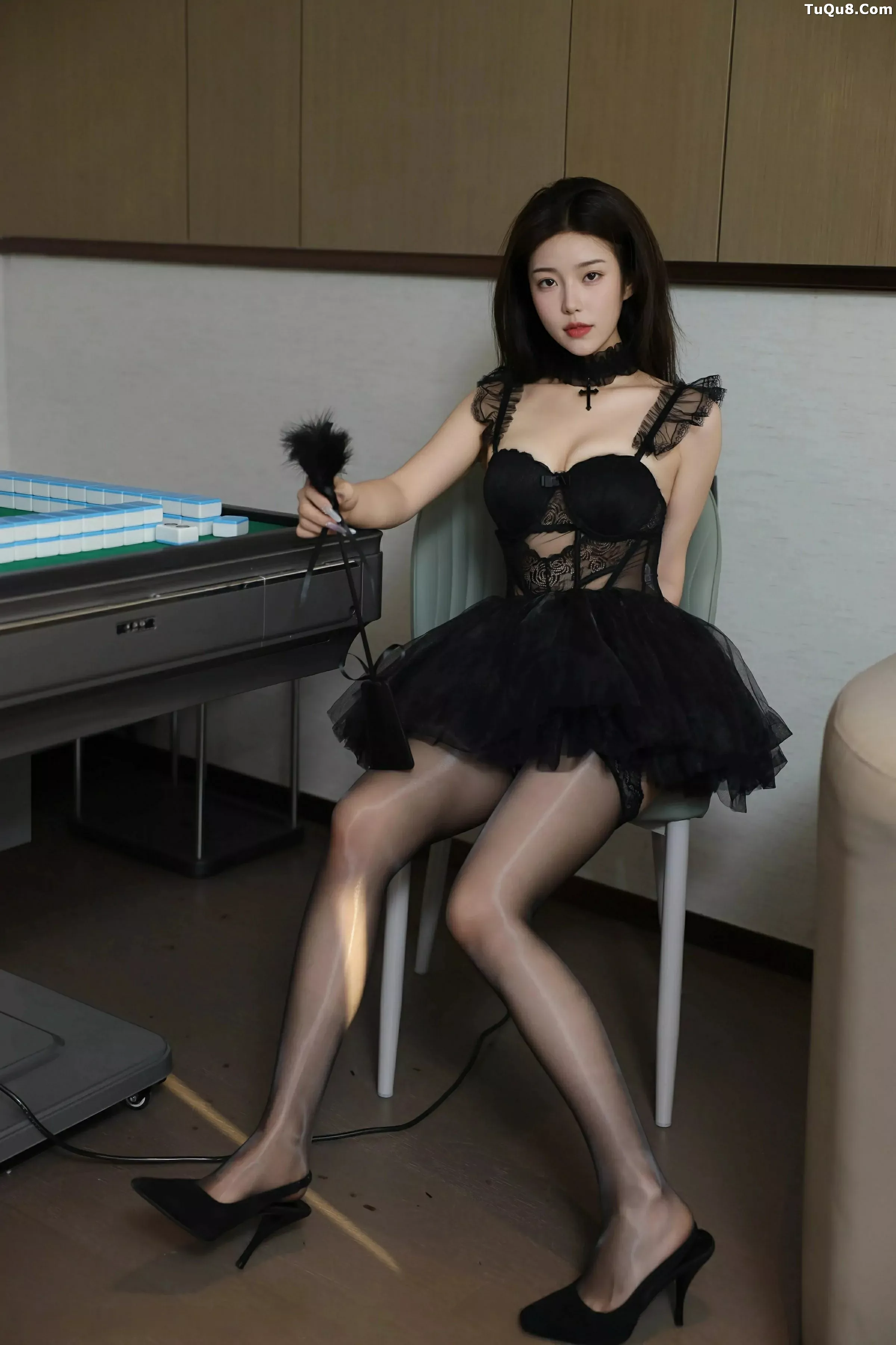 [[XiuRen秀人网]秀人网]No.10503_模特林嘉馨性感粉色兔女郎装扮配粉红吊袜秀丰腴身材诱惑写真81P