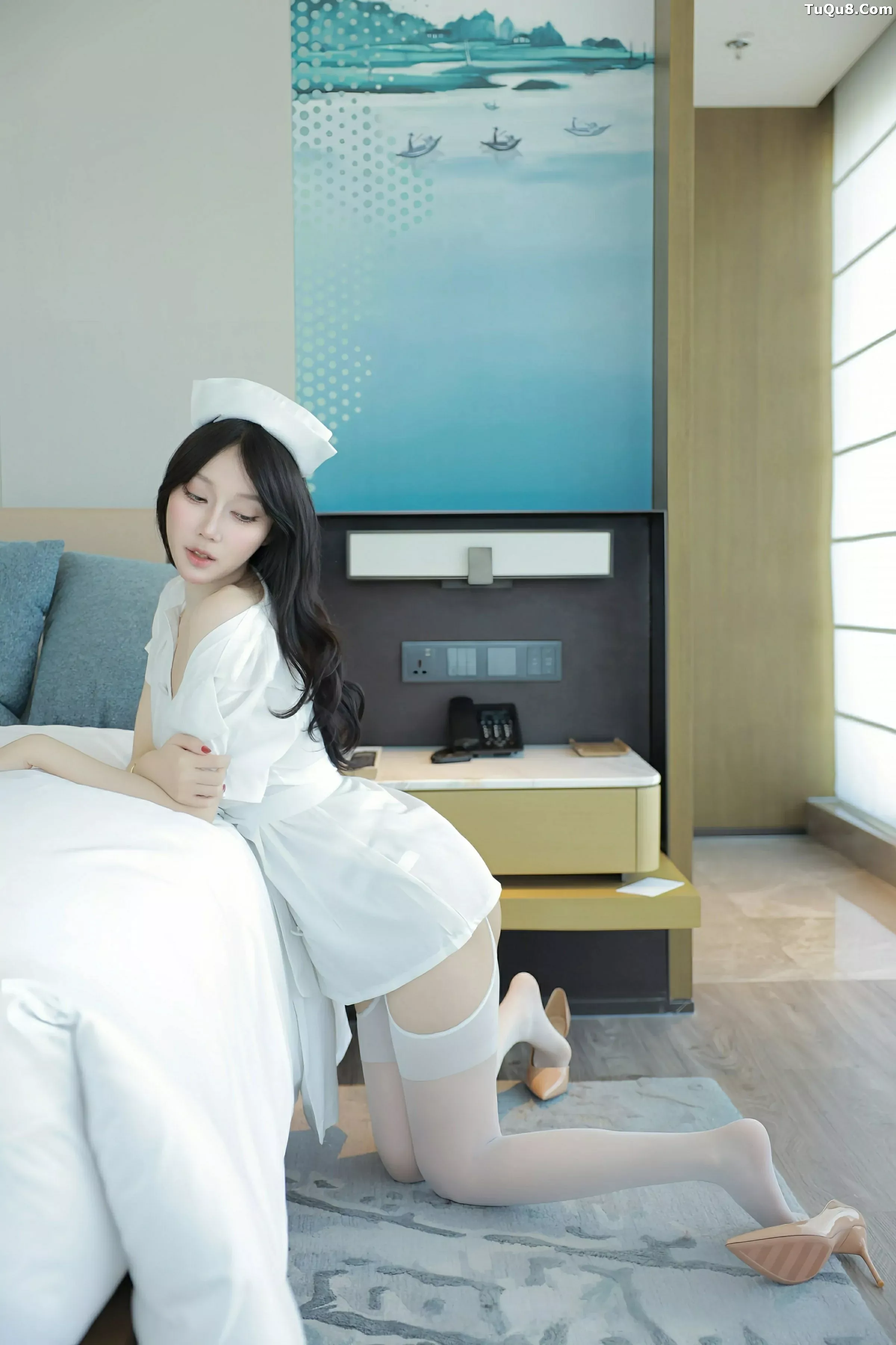 [[XiuRen秀人网]秀人网]No.10507_模特玥儿玥er性感白色护士制服配白丝吊袜秀曼妙身姿诱惑写真72P