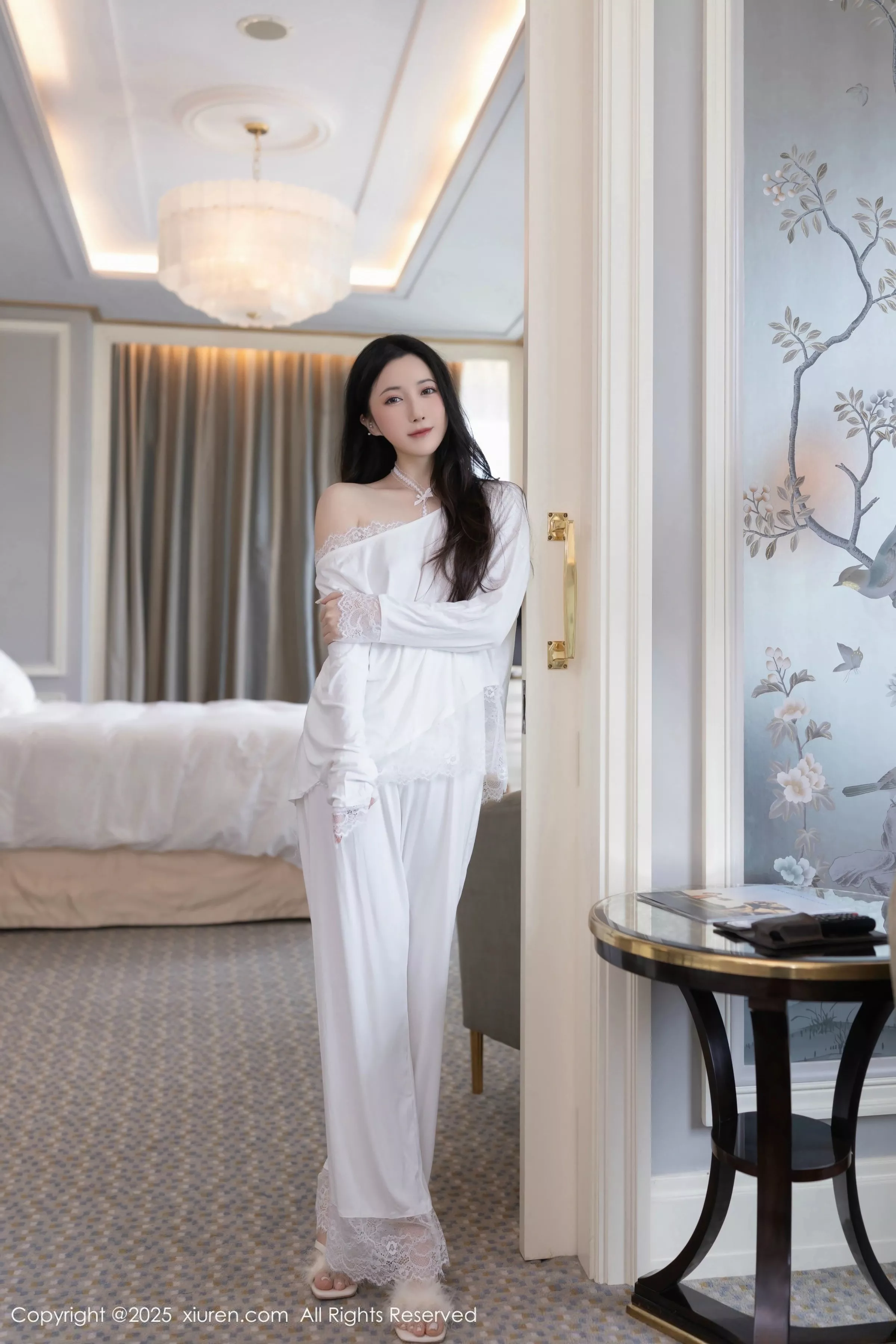 [[XiuRen秀人网]秀人网]No.10445_模特鱼子酱Fish性感白色连衣裙露白色内衣秀曼妙身材诱惑写真81P