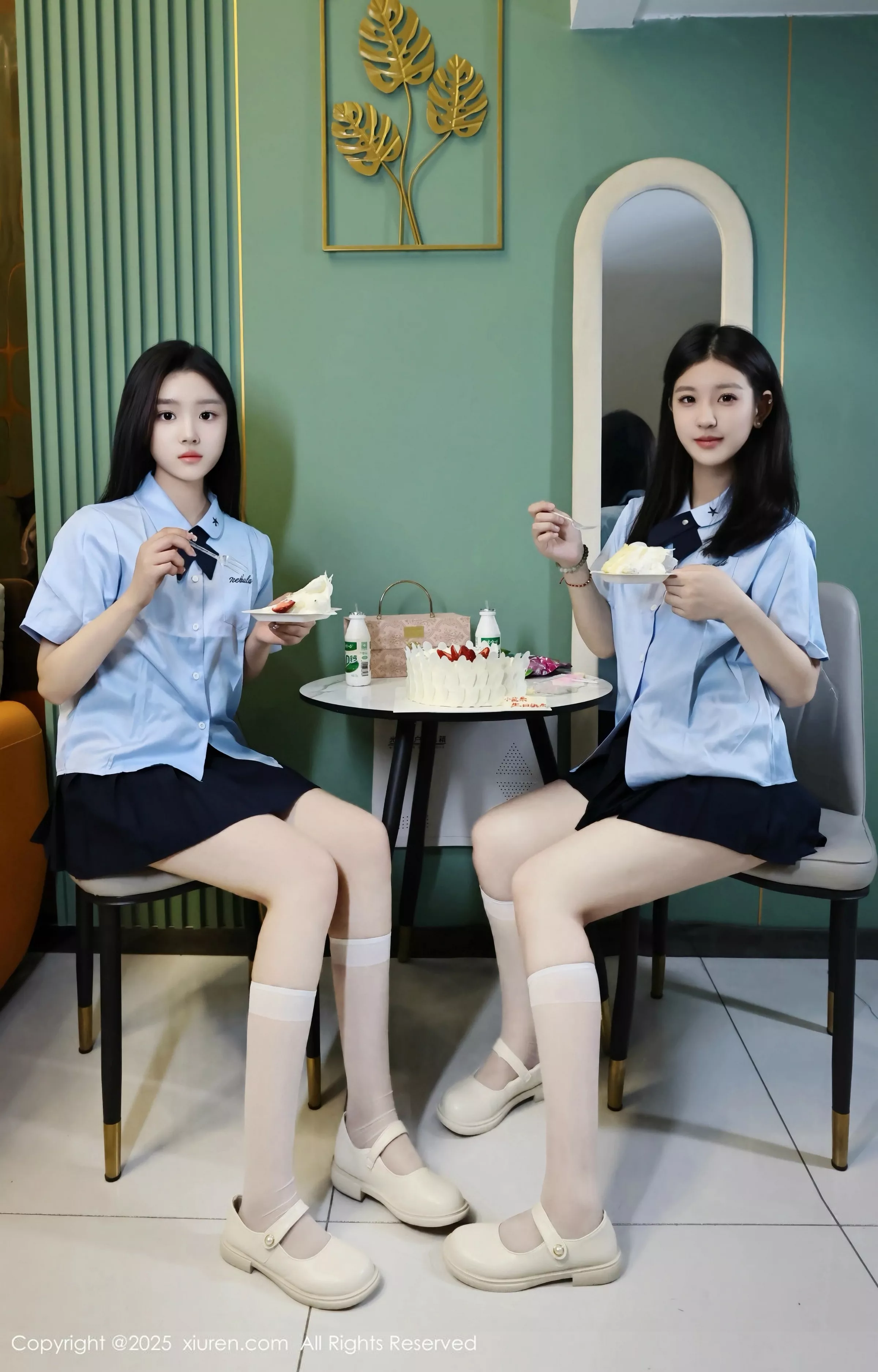 [[XiuRen秀人网]秀人网]No.10443_模特合集美女小芭乐性感学生制服露粉色内衣秀曼妙身姿诱惑写真77P