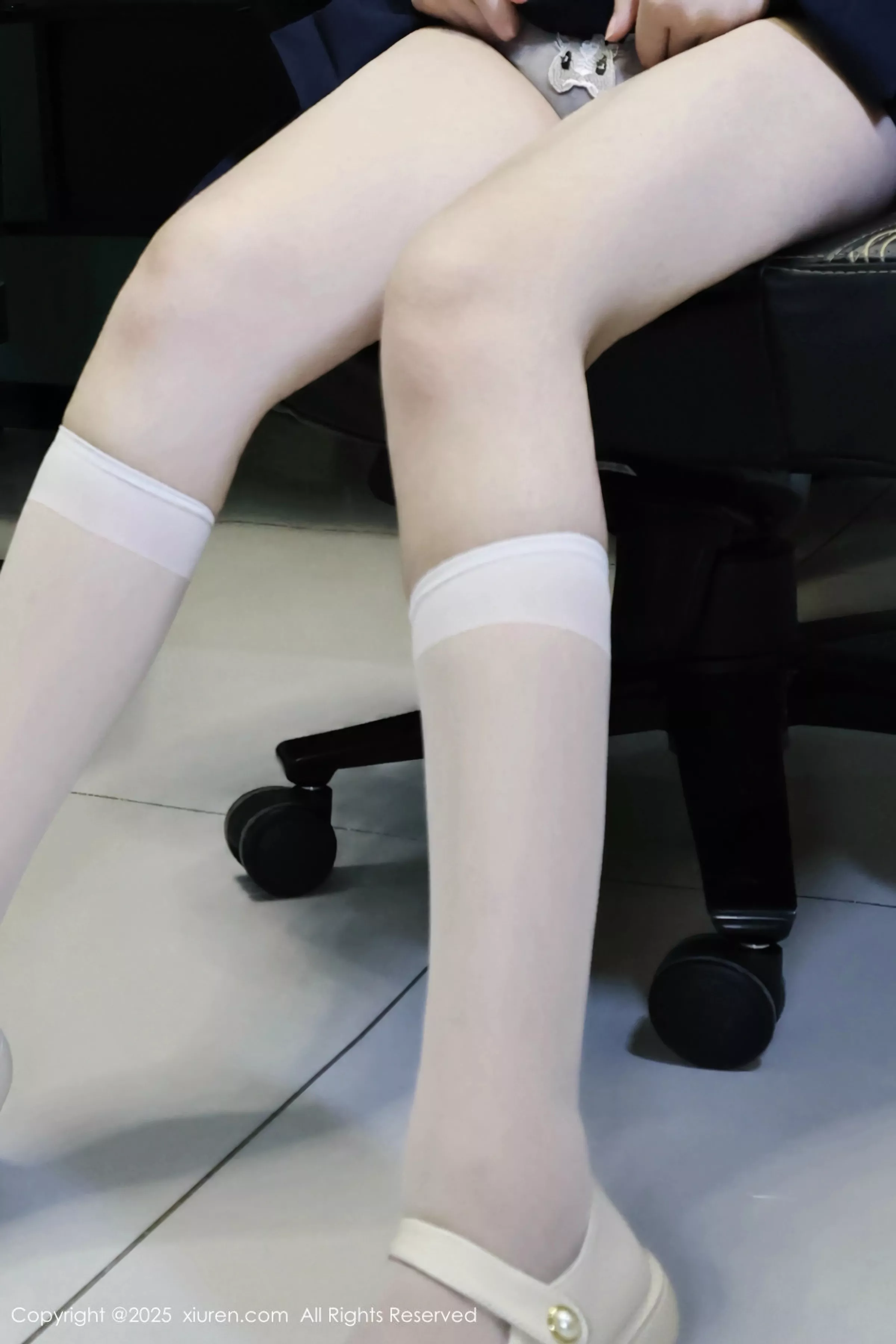 [[XiuRen秀人网]秀人网]No.10443_模特合集美女小芭乐性感学生制服露粉色内衣秀曼妙身姿诱惑写真77P