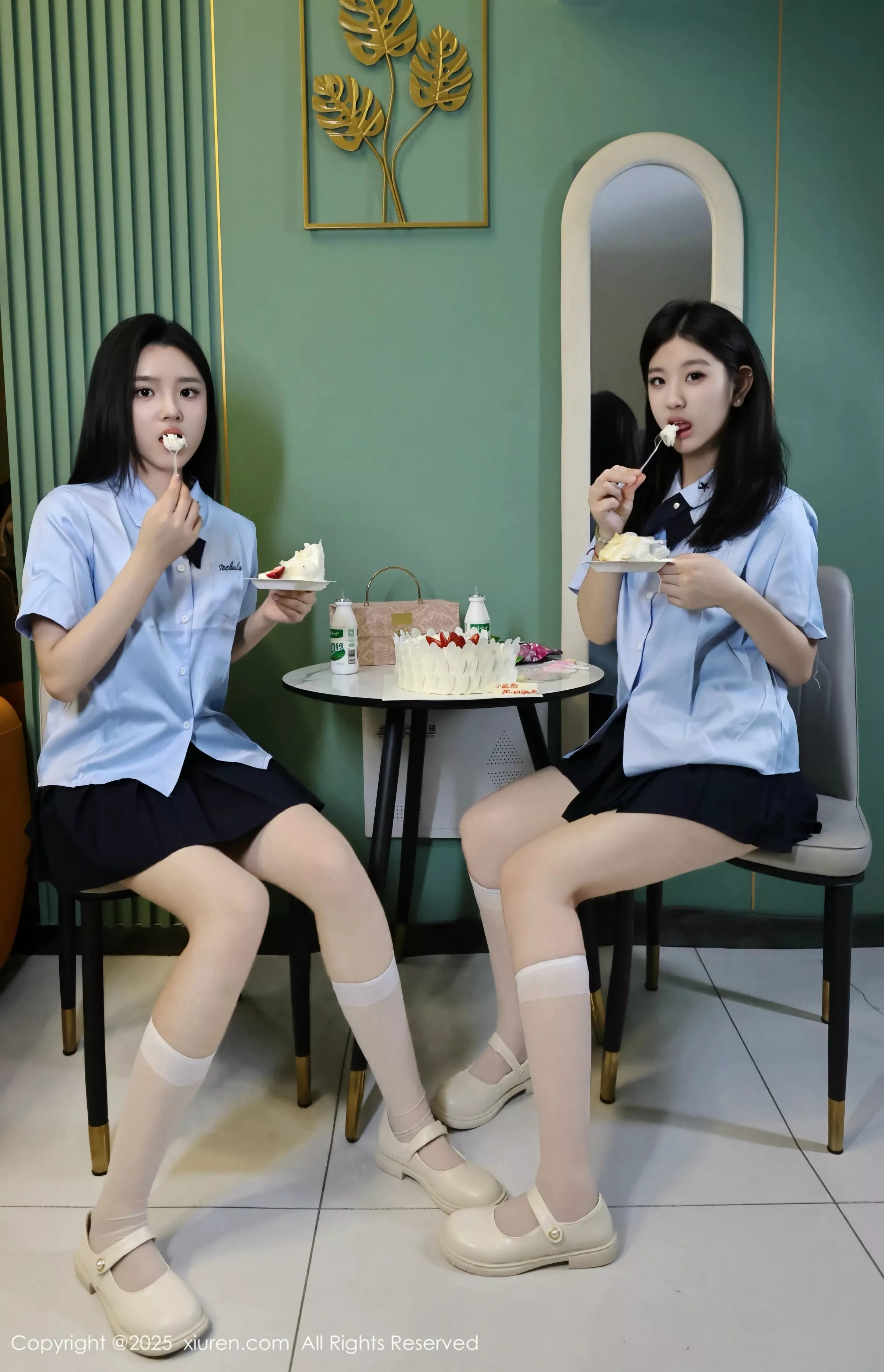 [[XiuRen秀人网]秀人网]No.10443_模特合集美女小芭乐性感学生制服露粉色内衣秀曼妙身姿诱惑写真77P