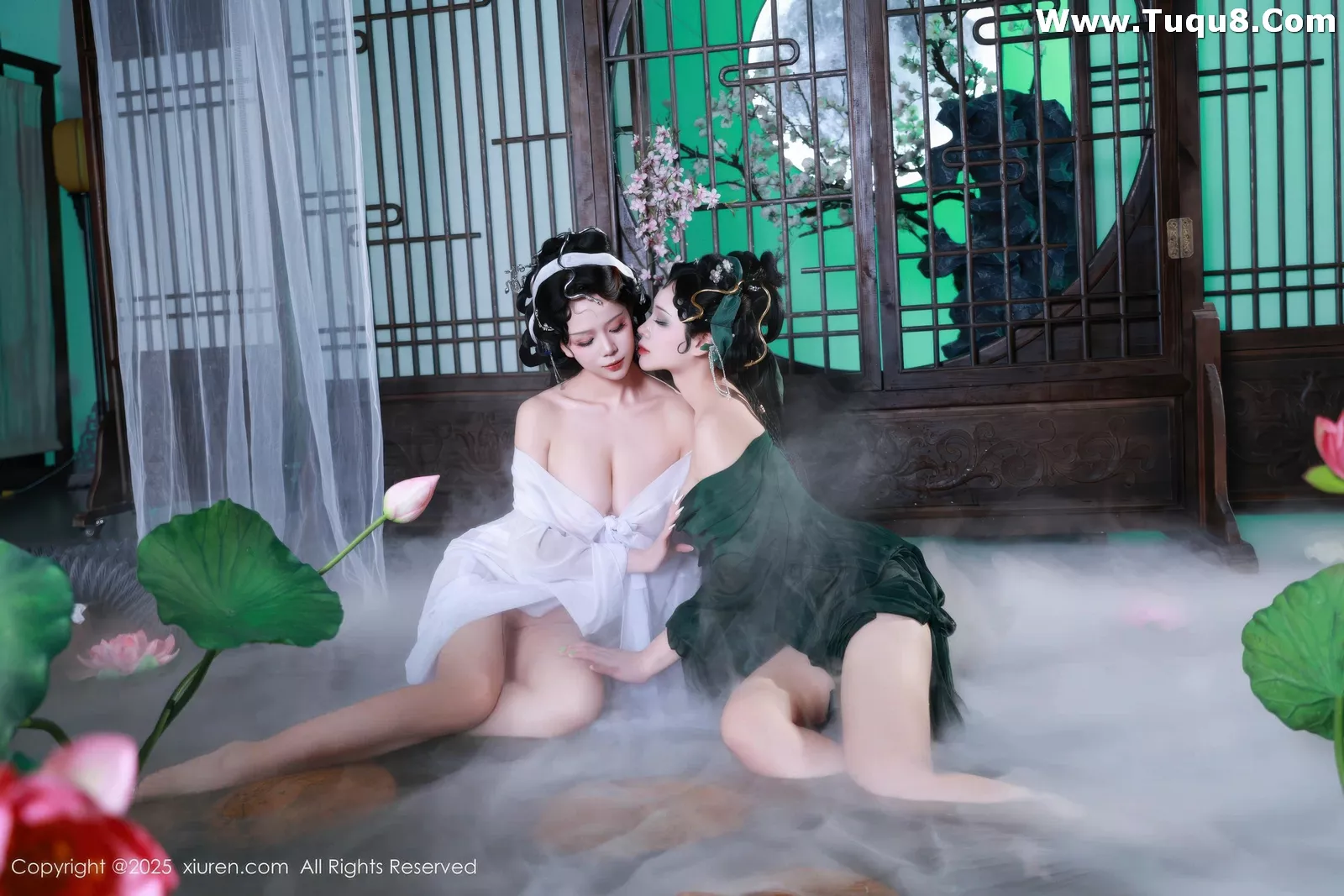 [[XiuRen秀人网]秀人网]No.10561_模特南乔古风场景青蛇装扮性感低胸服饰秀完美身材诱惑写真88P