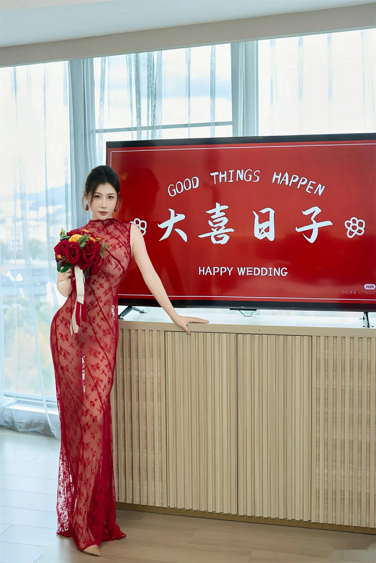 [[XiuRen秀人网]秀人网]No.10578_模特尹甜甜性感红色新娘晨袍配肉色丝袜秀完美身材迷人诱惑写真69P